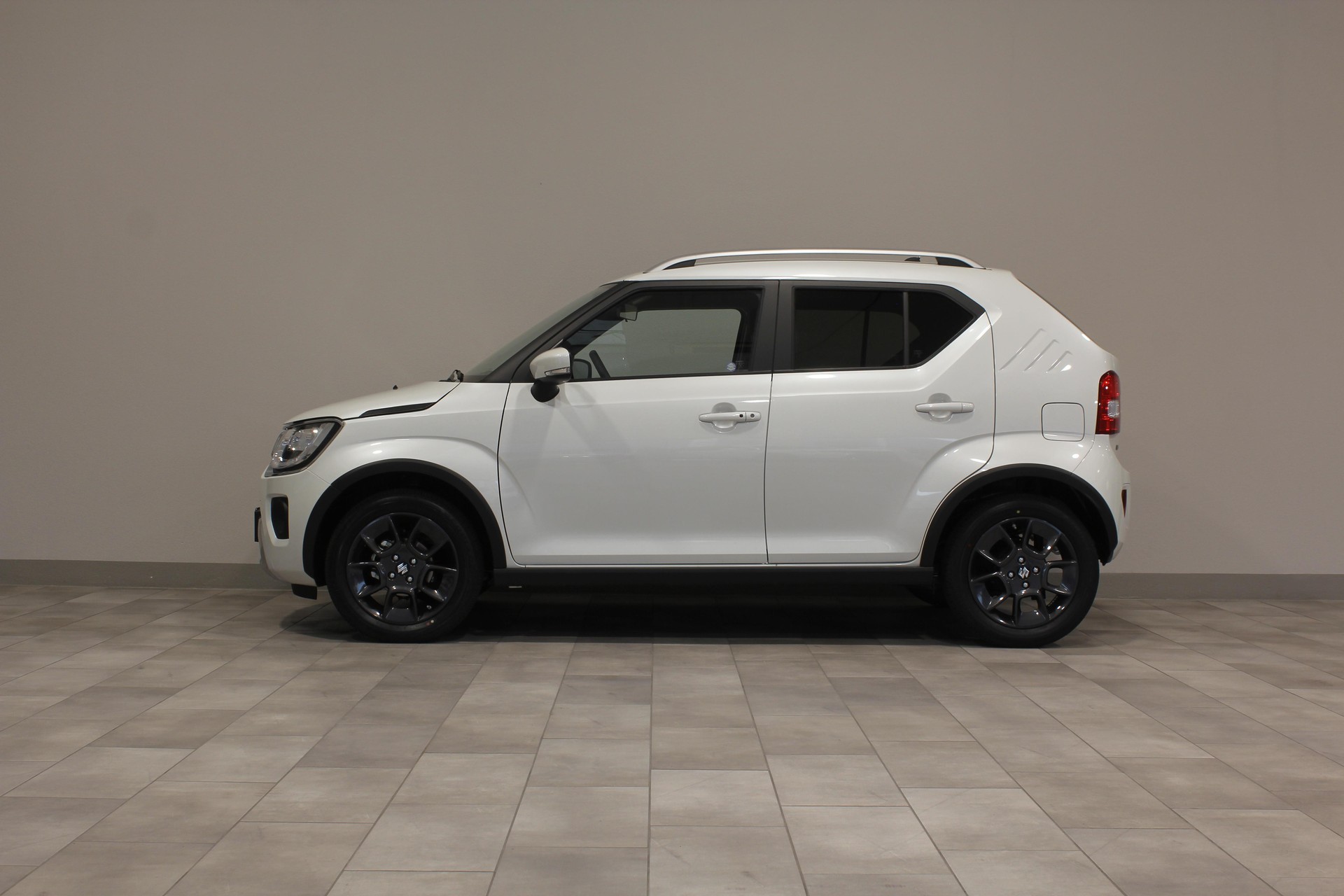 SUZUKI Ignis 1.2 Compact Top Hybrid 4x4-image-2