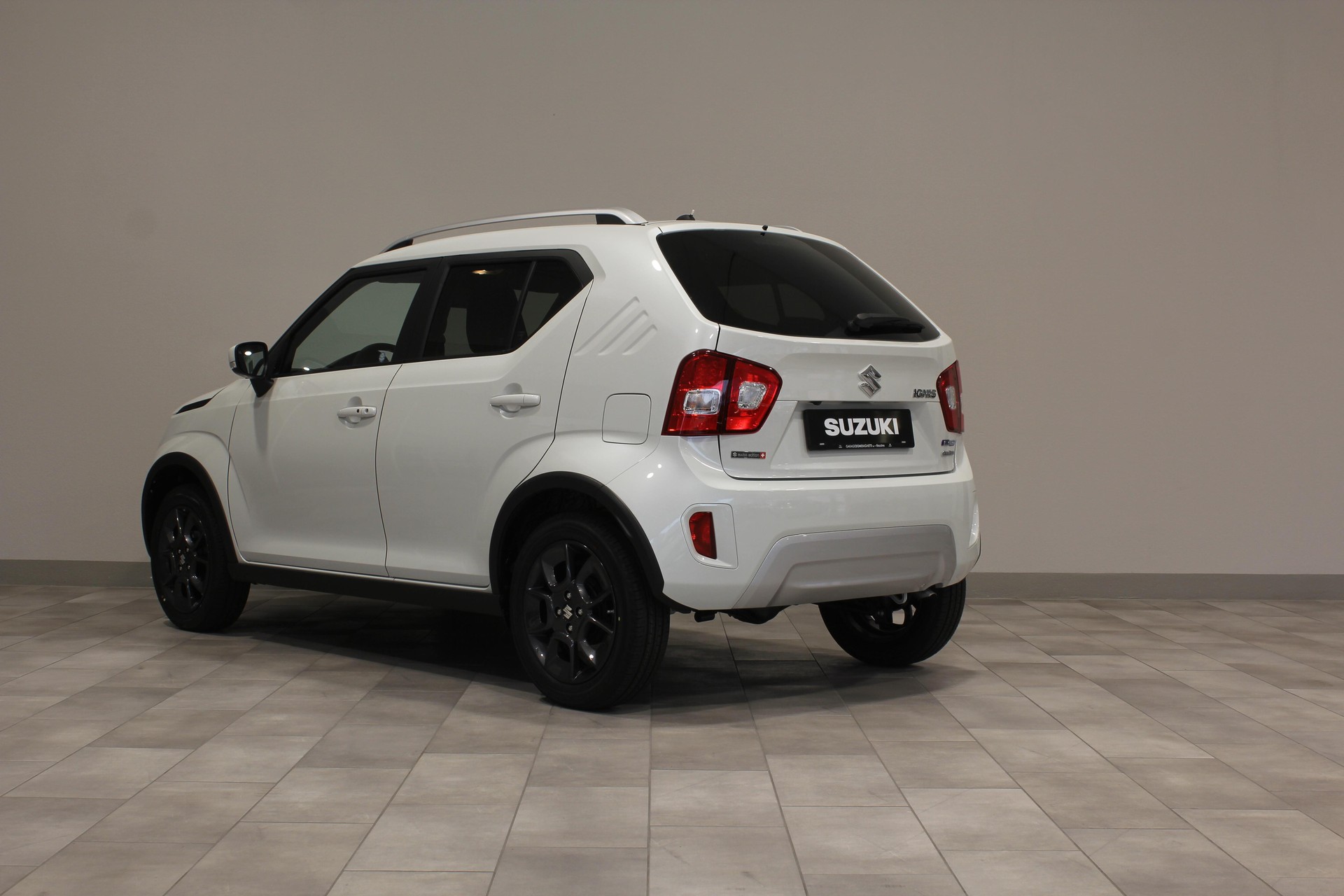SUZUKI Ignis 1.2 Compact Top Hybrid 4x4-image-3