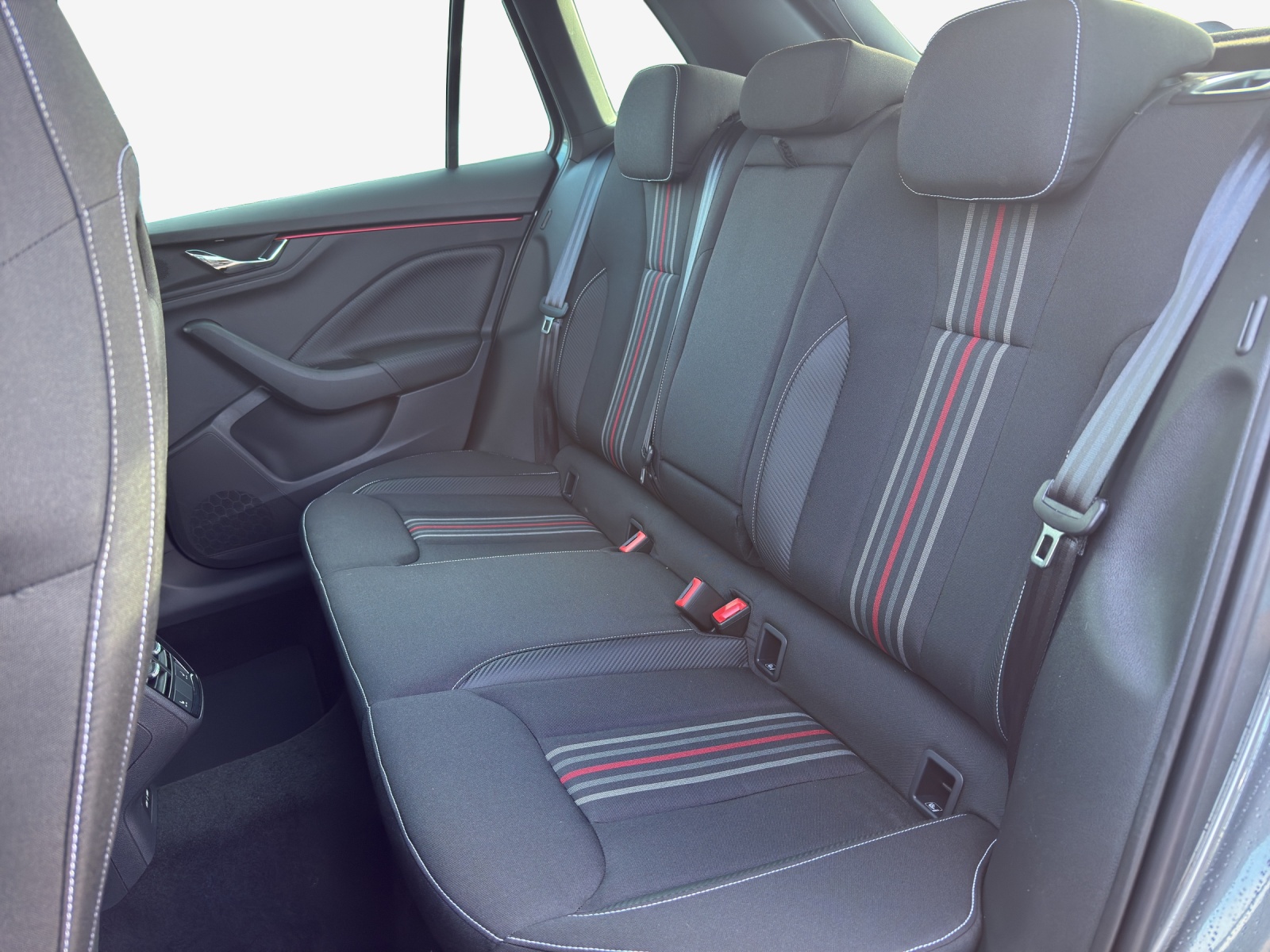 SKODA Kamiq 1.5 TSI Monte Carlo DSG-image-11
