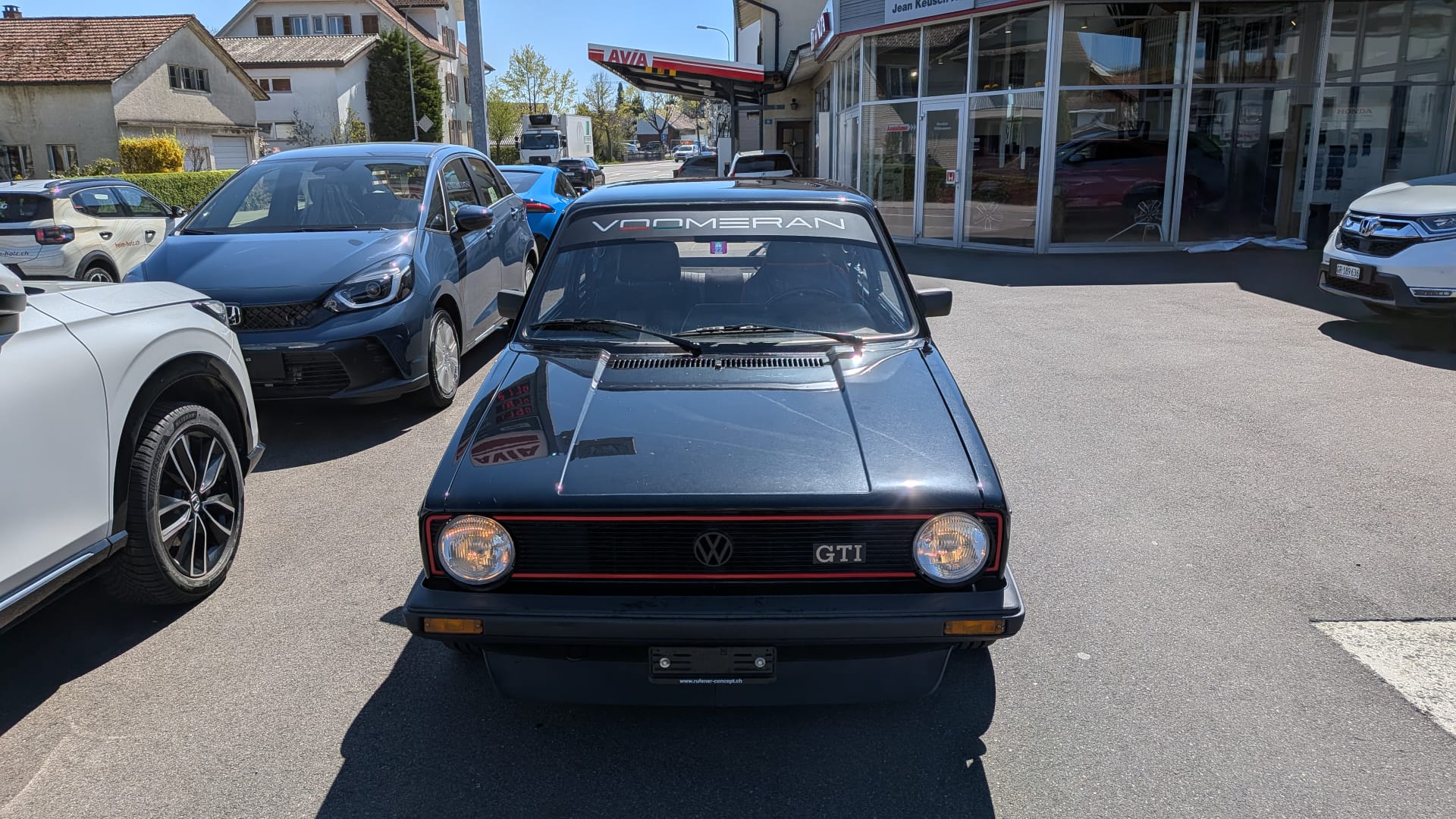 VW Golf 1800 GTI-image-1