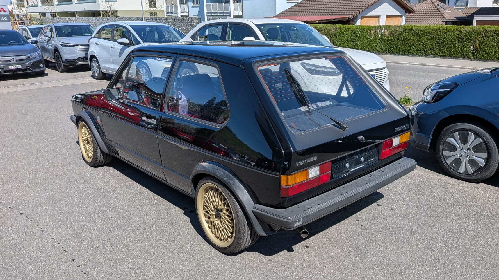 VW Golf 1800 GTI-image-3