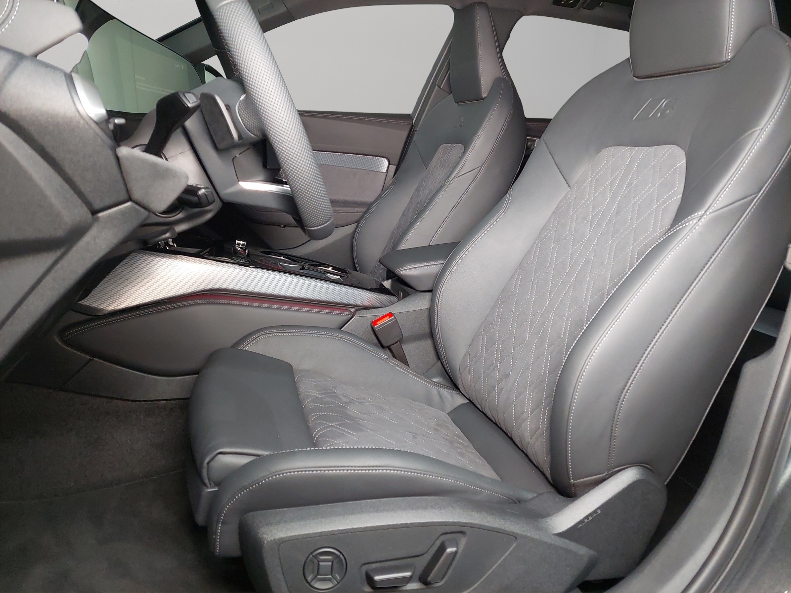 AUDI A5 Avant TDI 150 kW Attraction S tronic-image-5