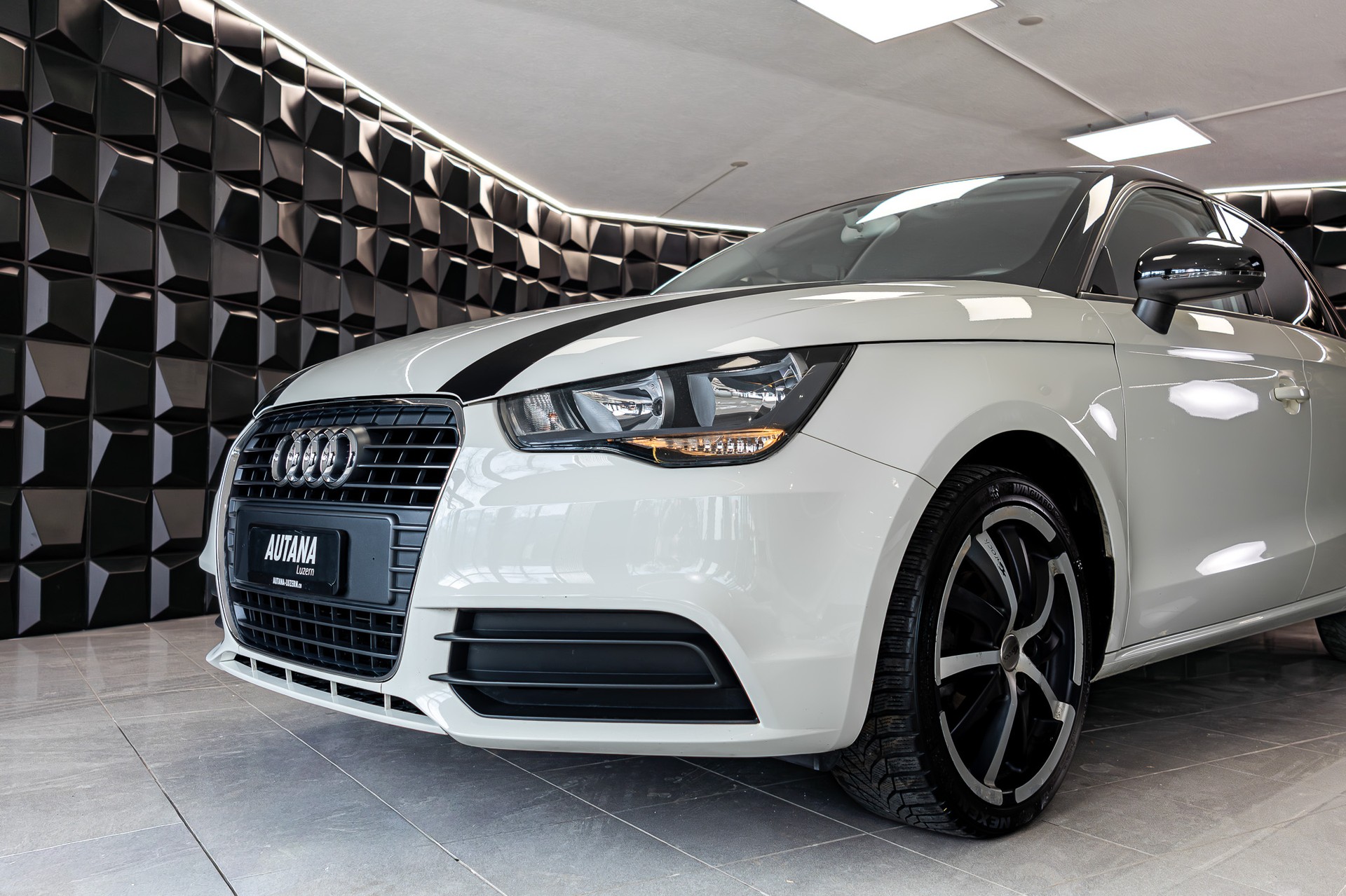 AUDI A1 Sportback 1.2 TFSI Ambition-image-18