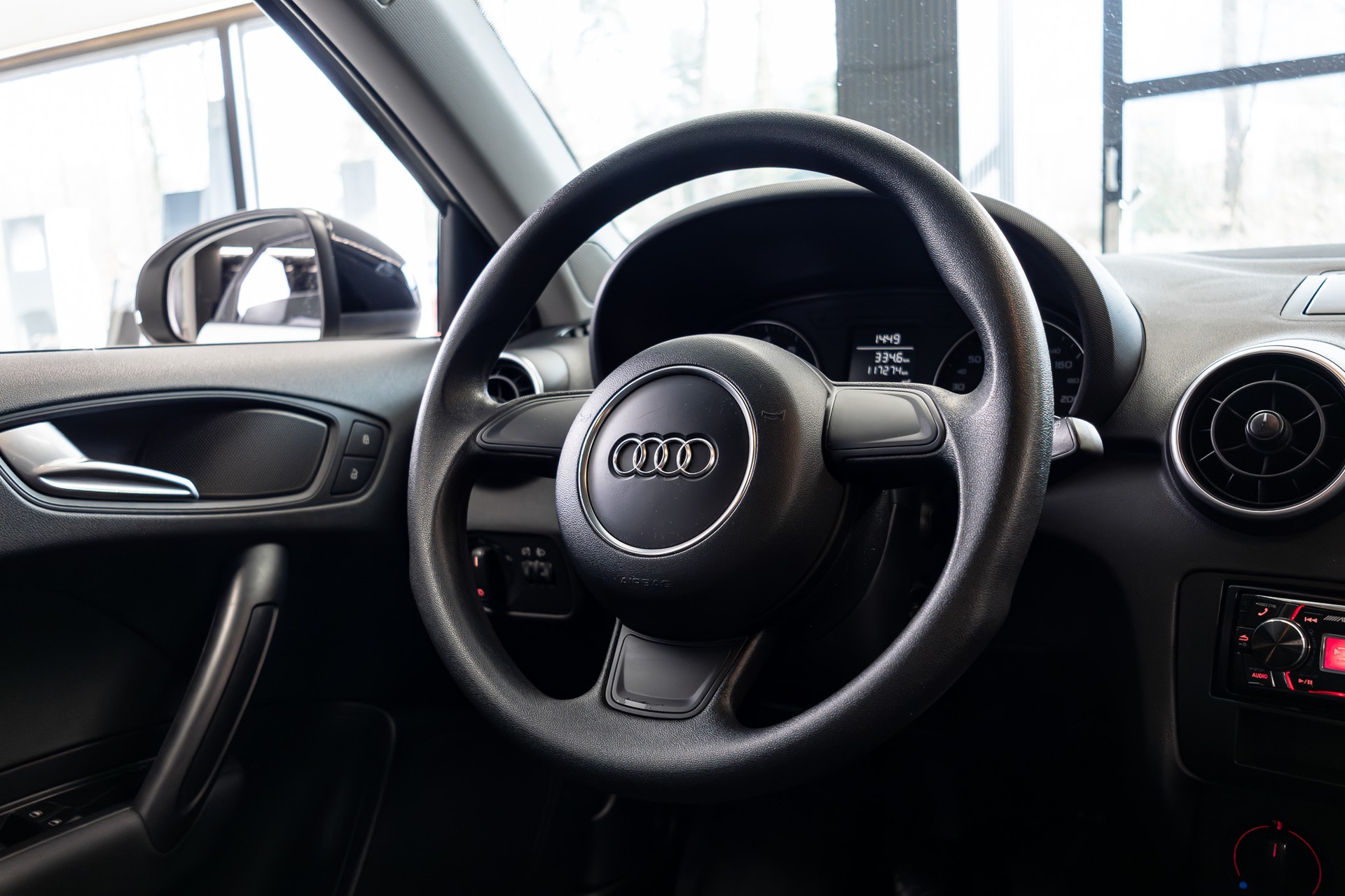 AUDI A1 Sportback 1.2 TFSI Ambition-image-6