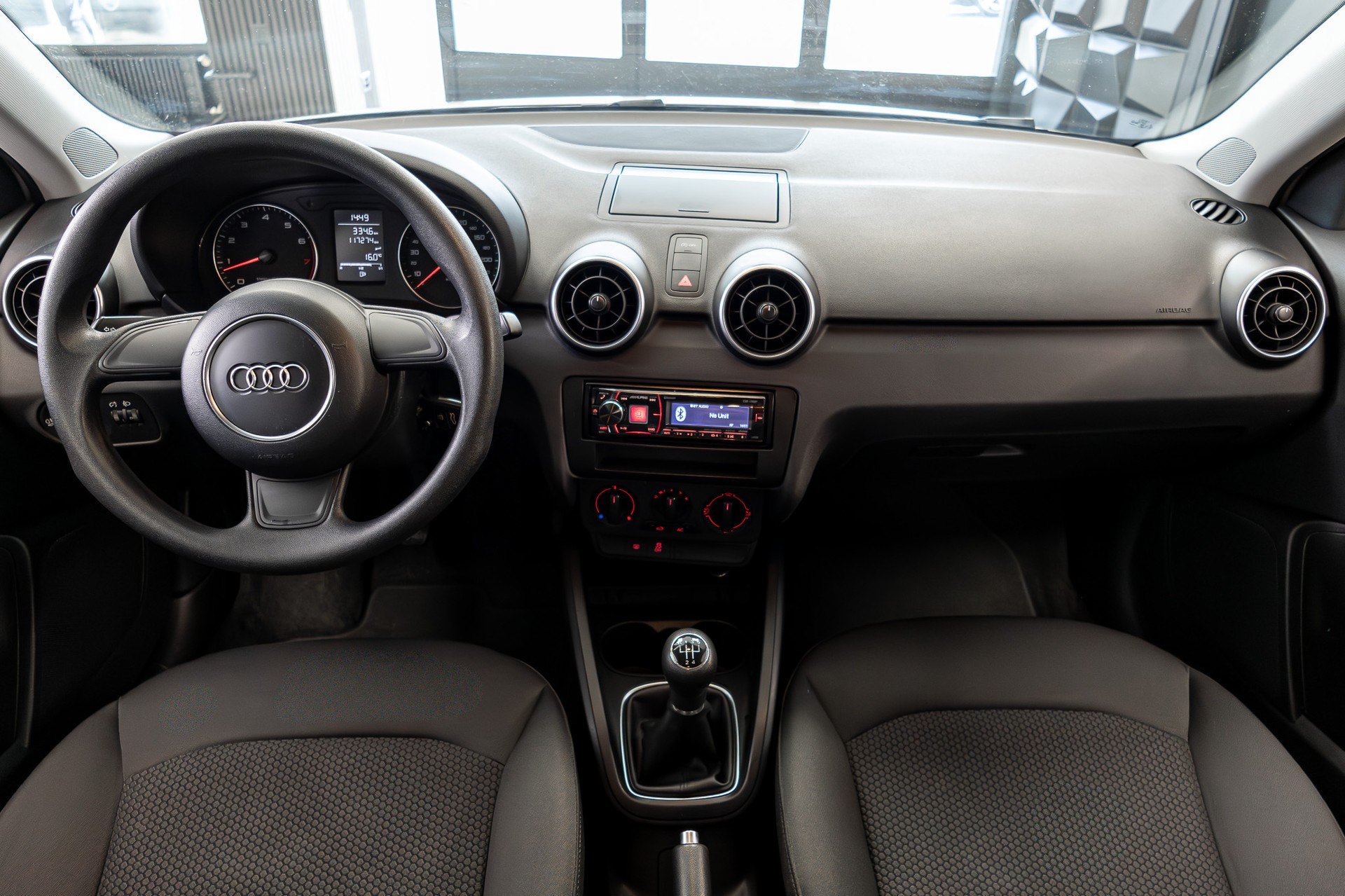 AUDI A1 Sportback 1.2 TFSI Ambition-image-5