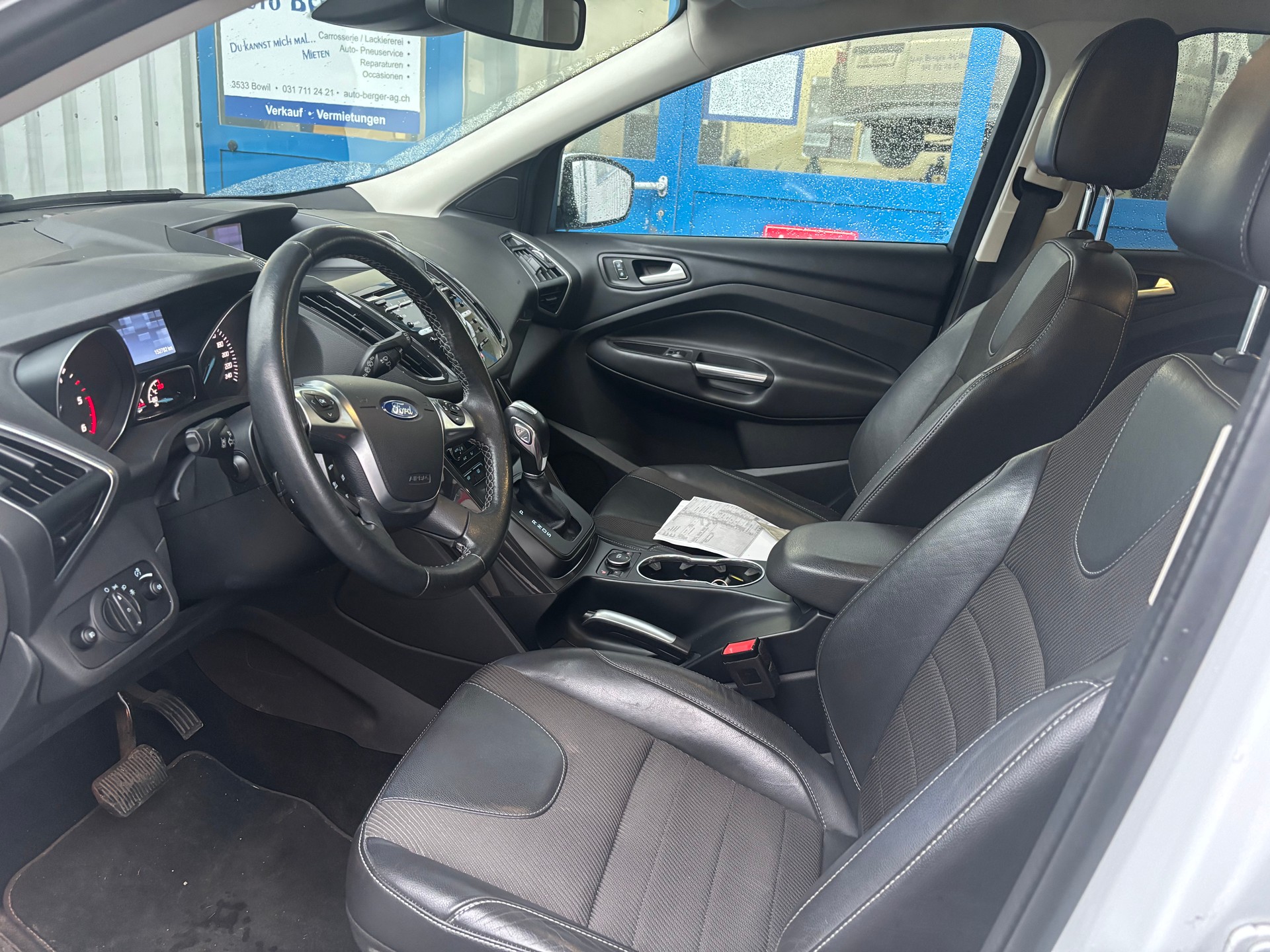FORD Kuga 2.0 TDCi Carving 4WD PowerShift-image-2