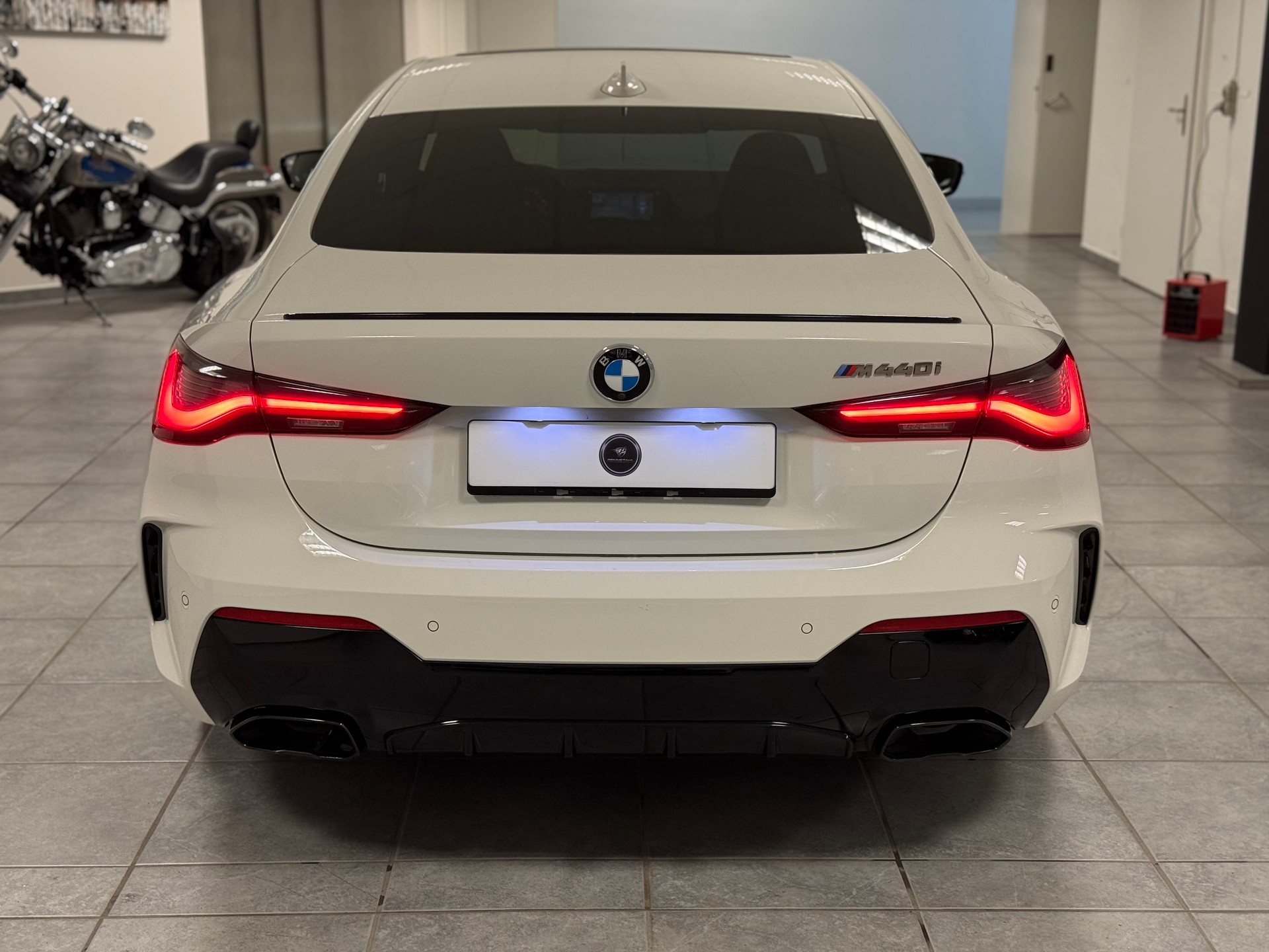 BMW M440i xDrive 48V Coupé M Sport PRO Steptronic-image-13