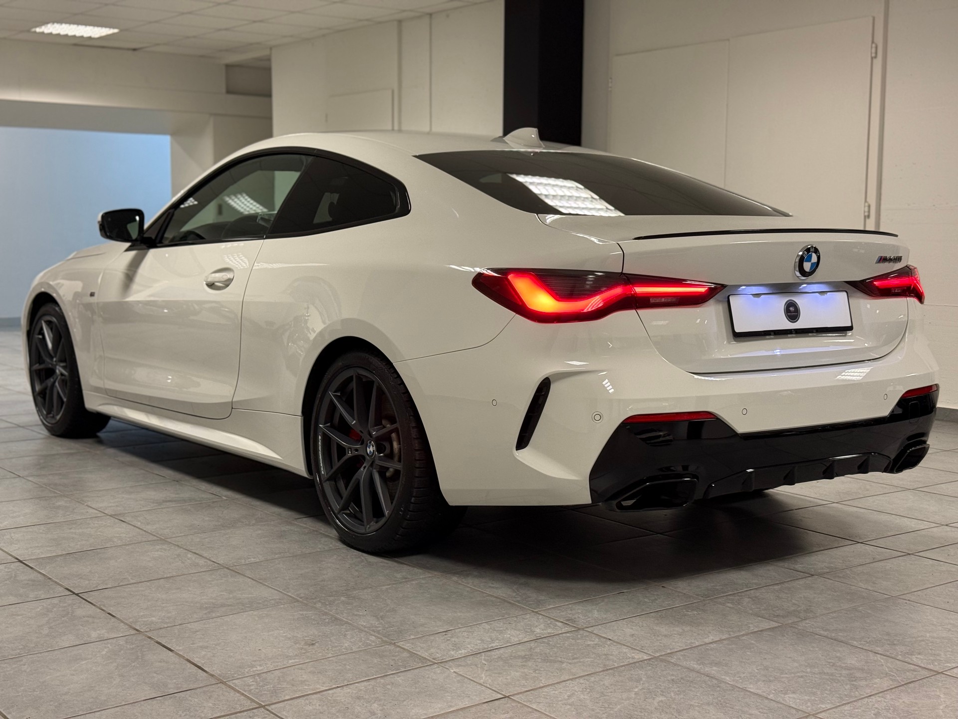 BMW M440i xDrive 48V Coupé M Sport PRO Steptronic-image-10