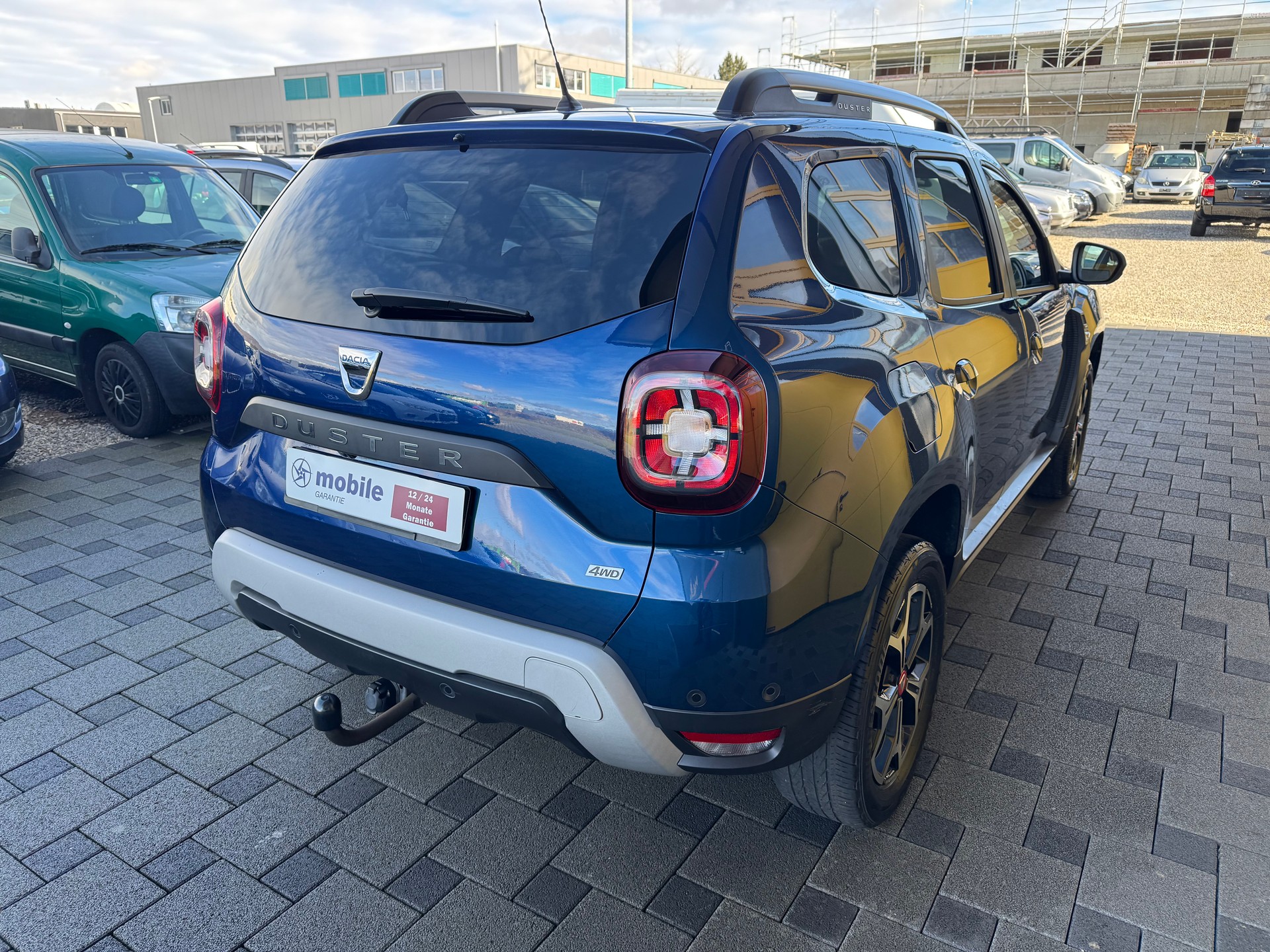 DACIA Duster dCi 115 Ultimate 4x4-image-4