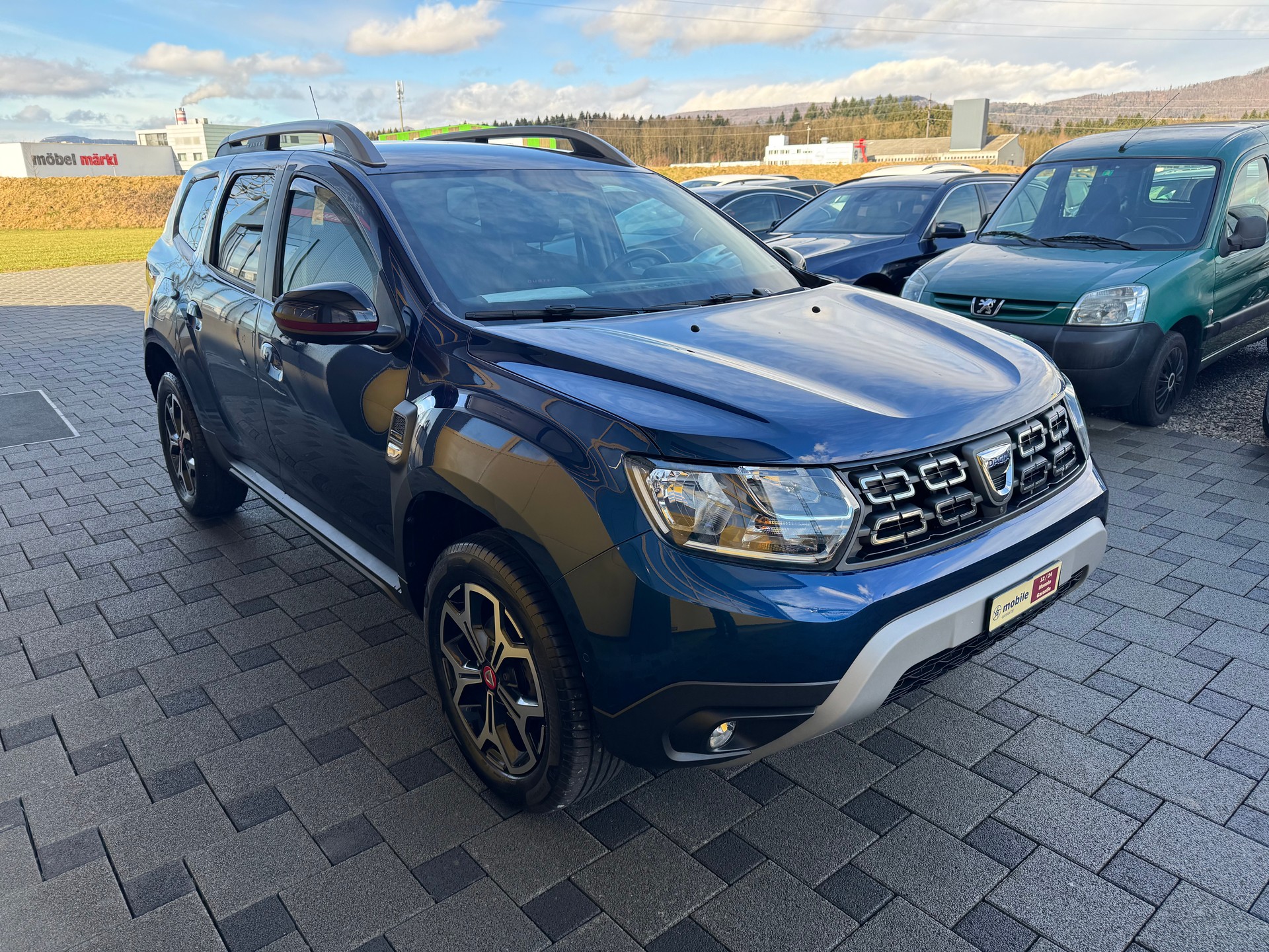 DACIA Duster dCi 115 Ultimate 4x4-image-2