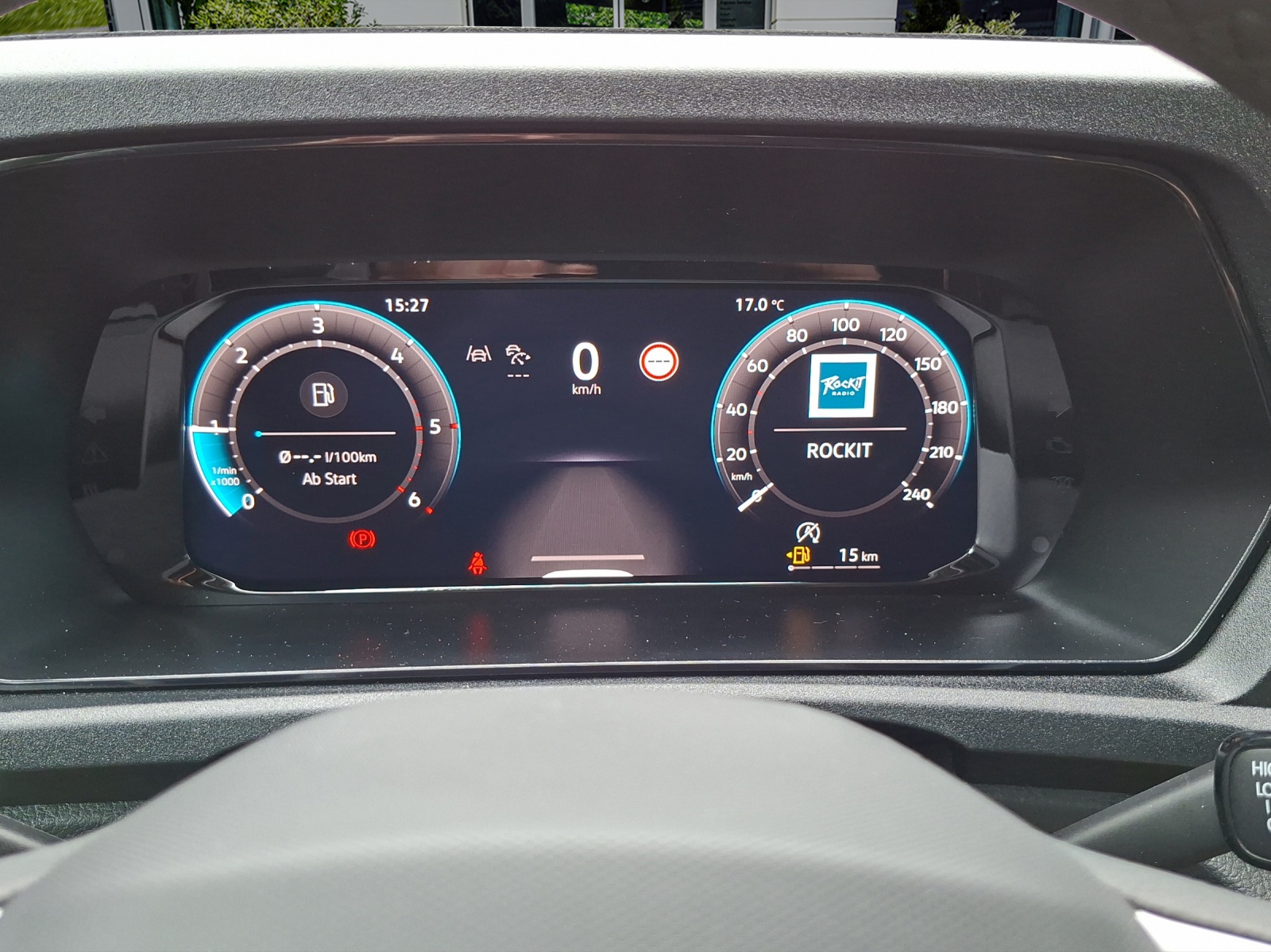 VW Caddy 2.0 TDI Liberty 4Motion-image-11