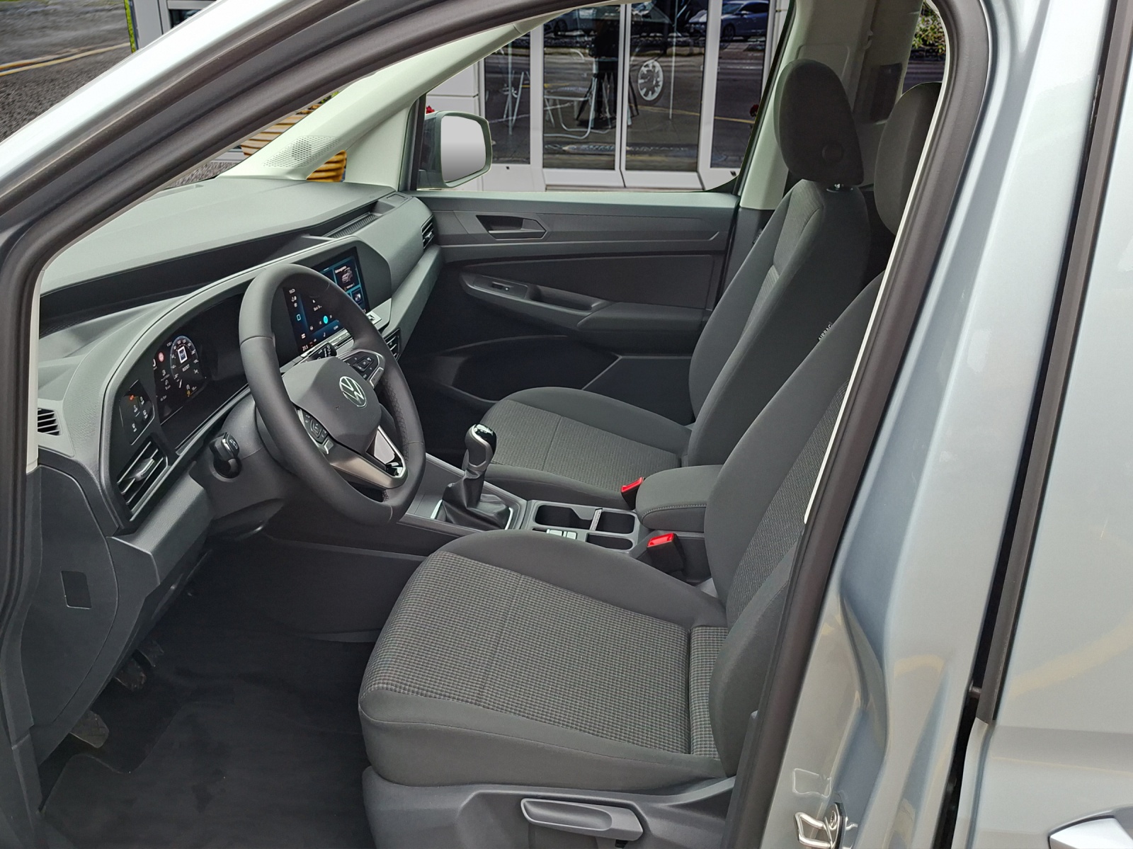 VW Caddy 2.0 TDI Liberty 4Motion-image-9