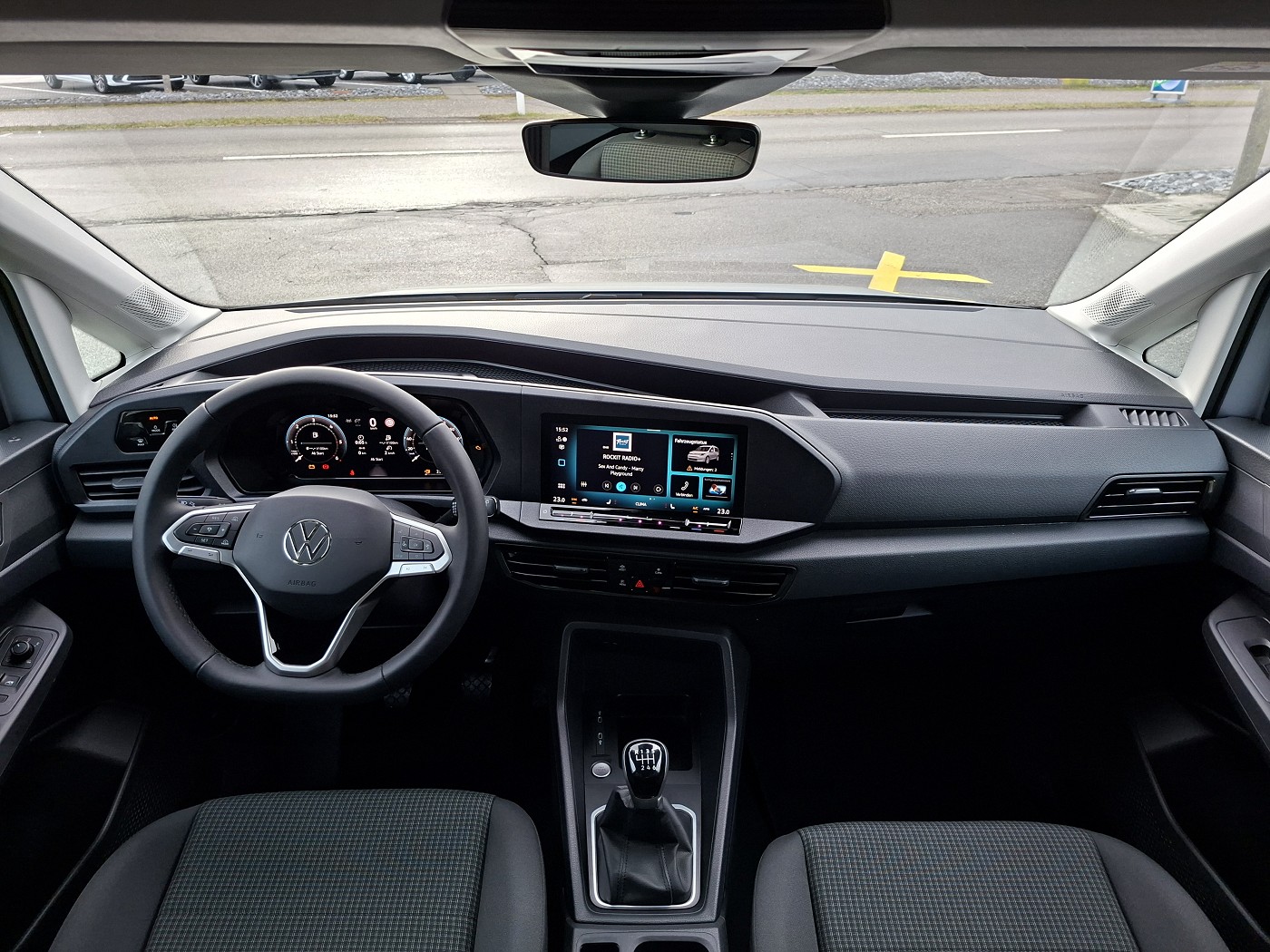 VW Caddy 2.0 TDI Liberty 4Motion-image-9