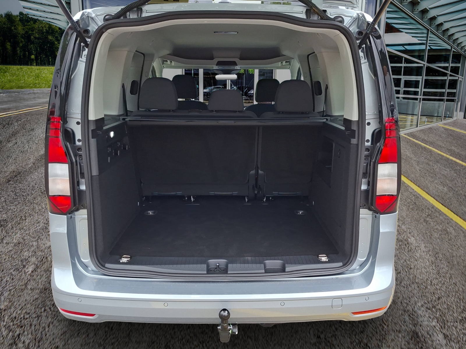 VW Caddy 2.0 TDI Liberty 4Motion-image-19