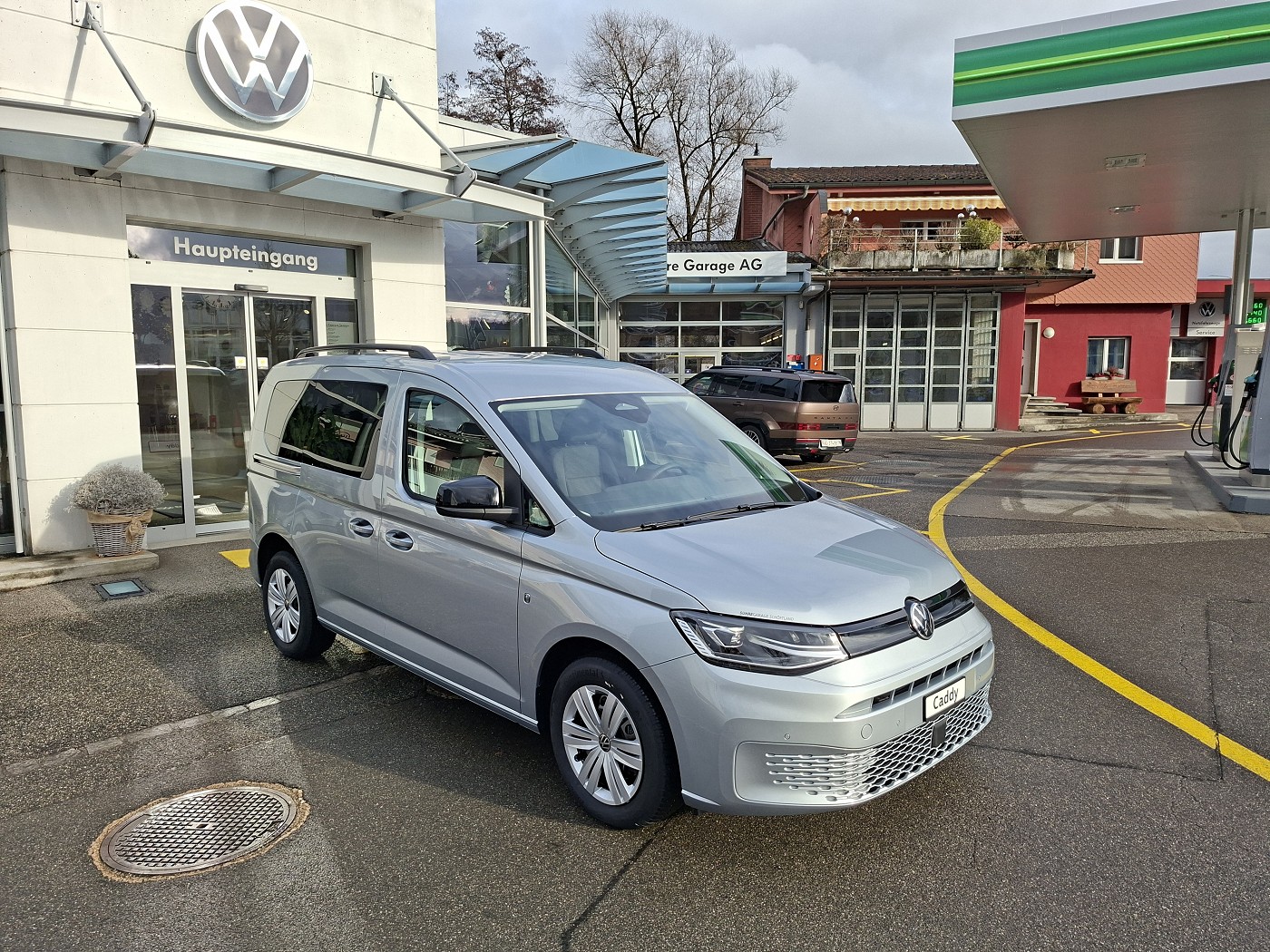 VW Caddy 2.0 TDI Liberty 4Motion-image-0