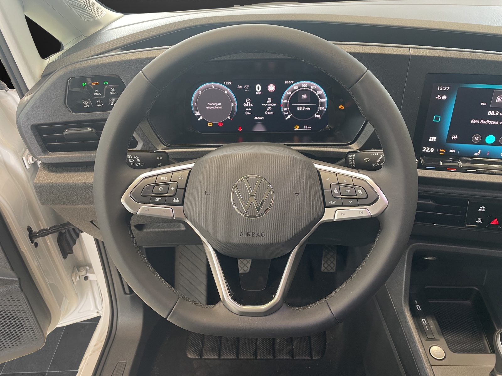 VW Caddy 2.0 TDI 4Motion-image-10