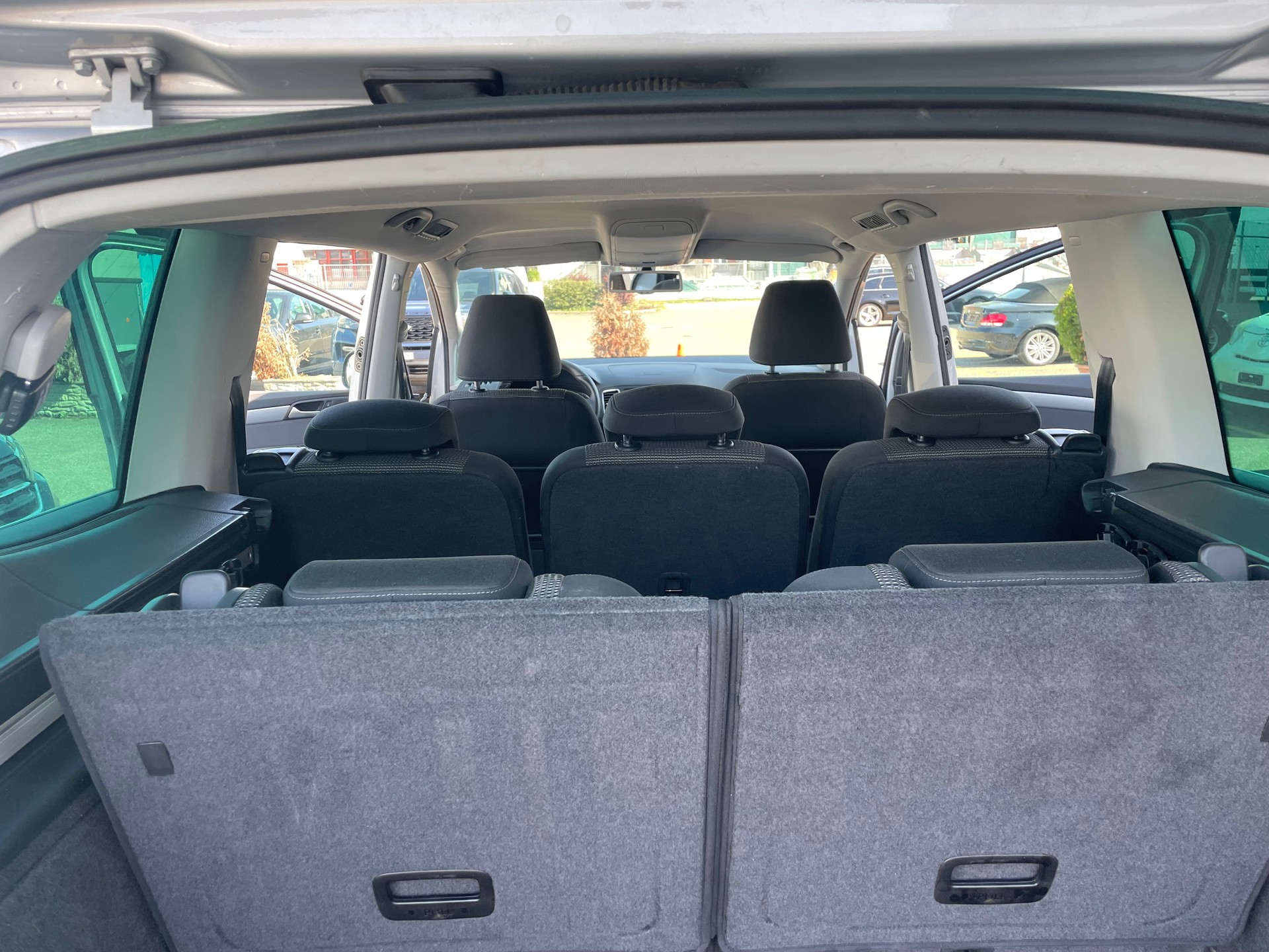 VW Sharan 2.0 TDI BlueMotion Technology Comfortline-image-4