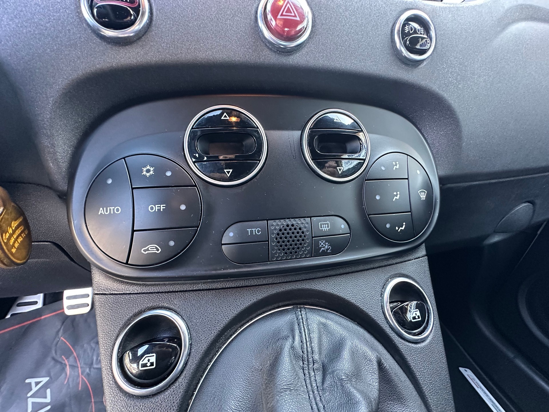 FIAT 595 1.4 16V Turbo Abarth Competizione-image-15