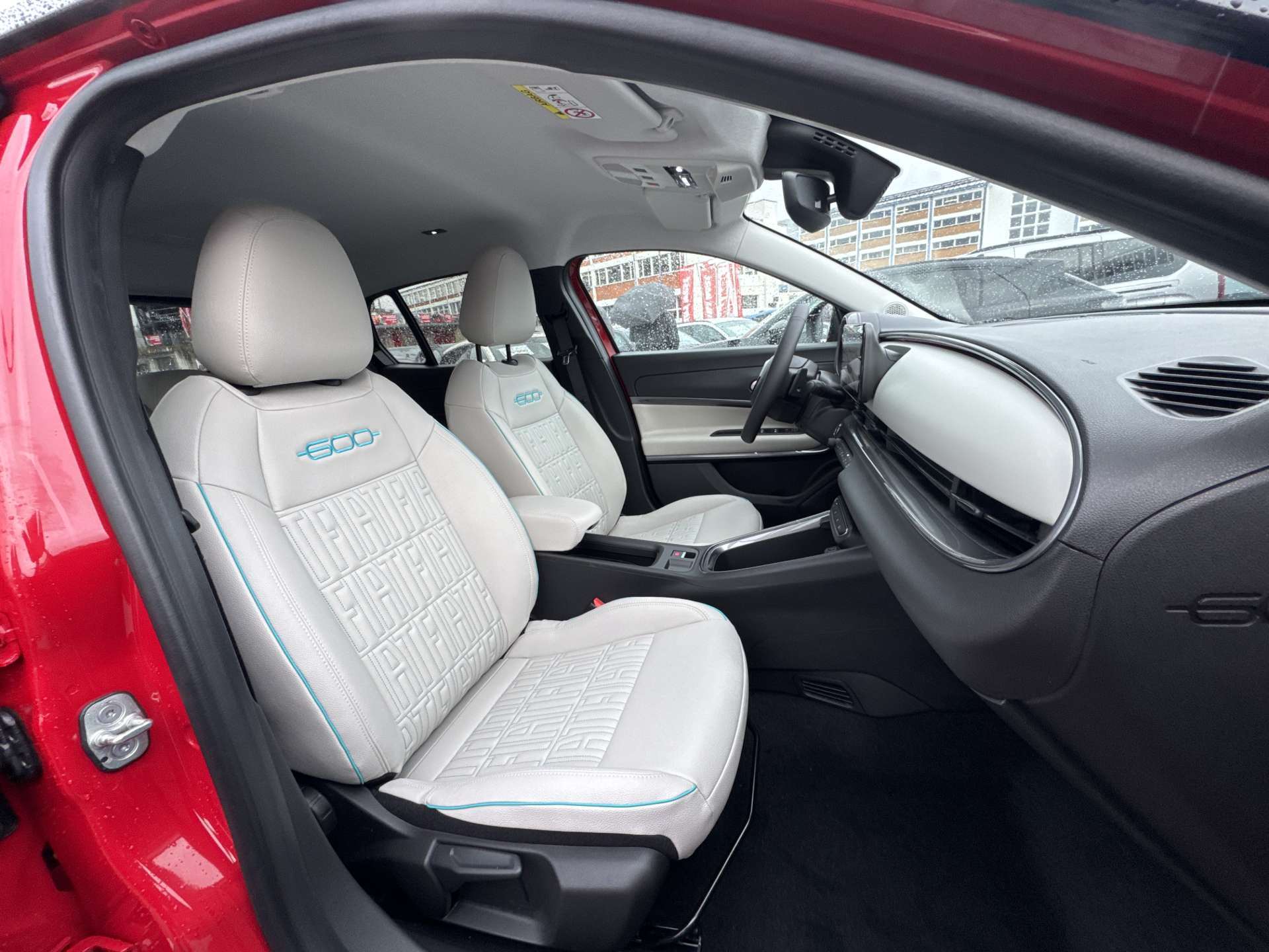 FIAT 600h MildHybrid 145PS La Prima-image-11