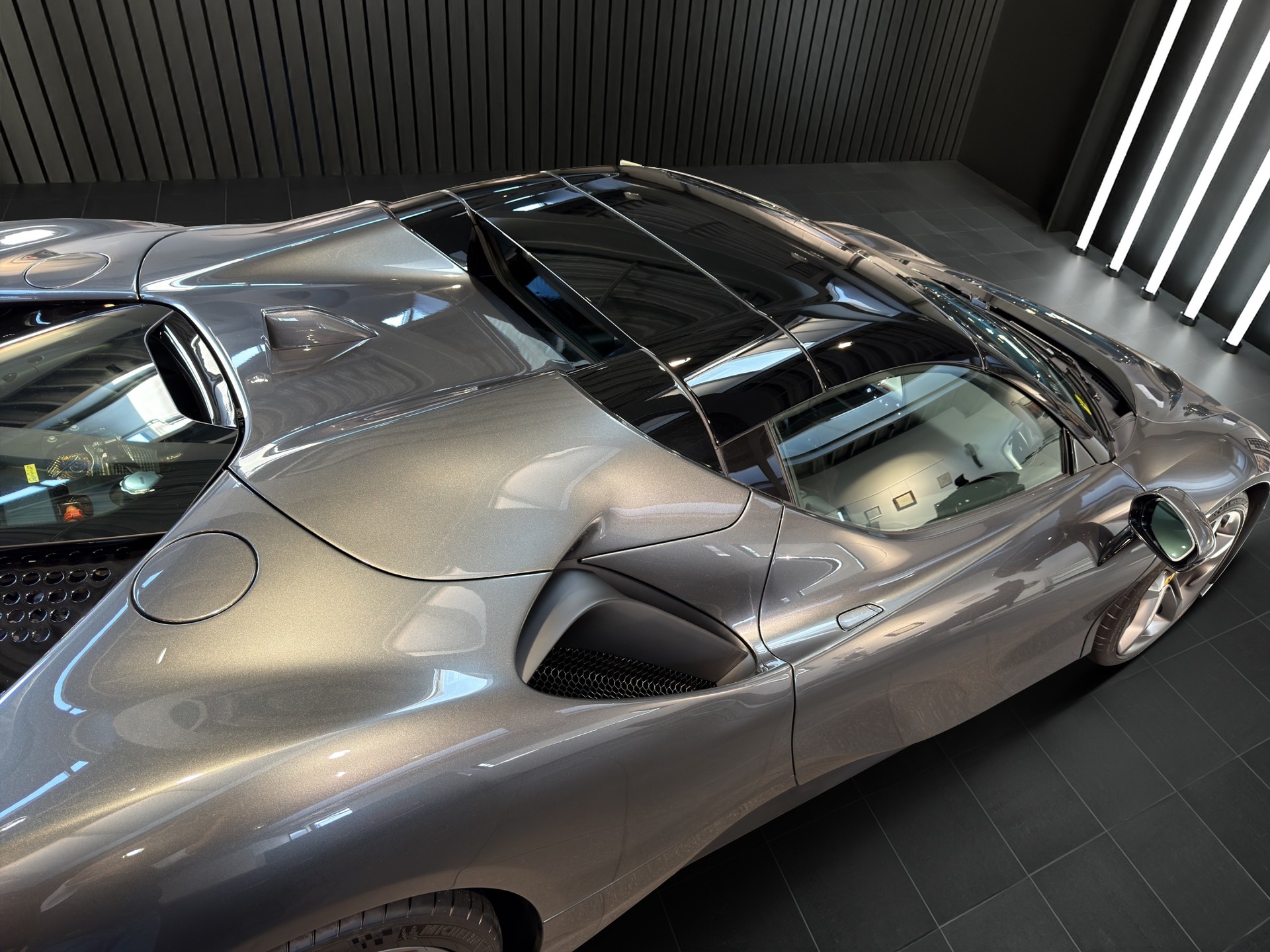 FERRARI SF90 Spider 4.0-image-16