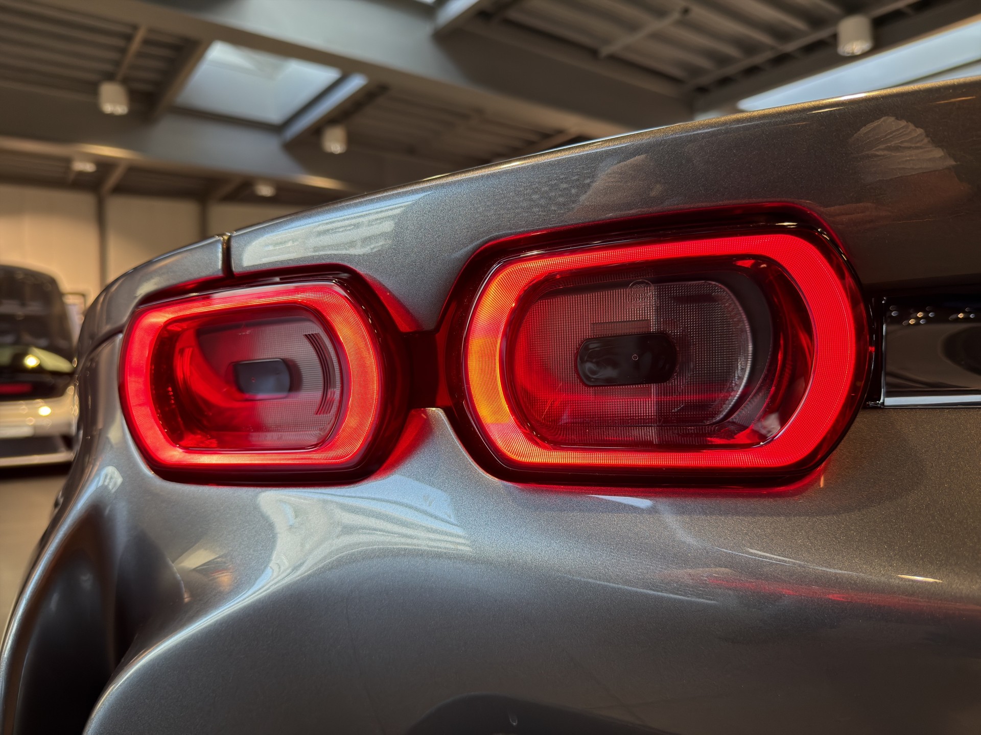 FERRARI SF90 Spider 4.0-image-21