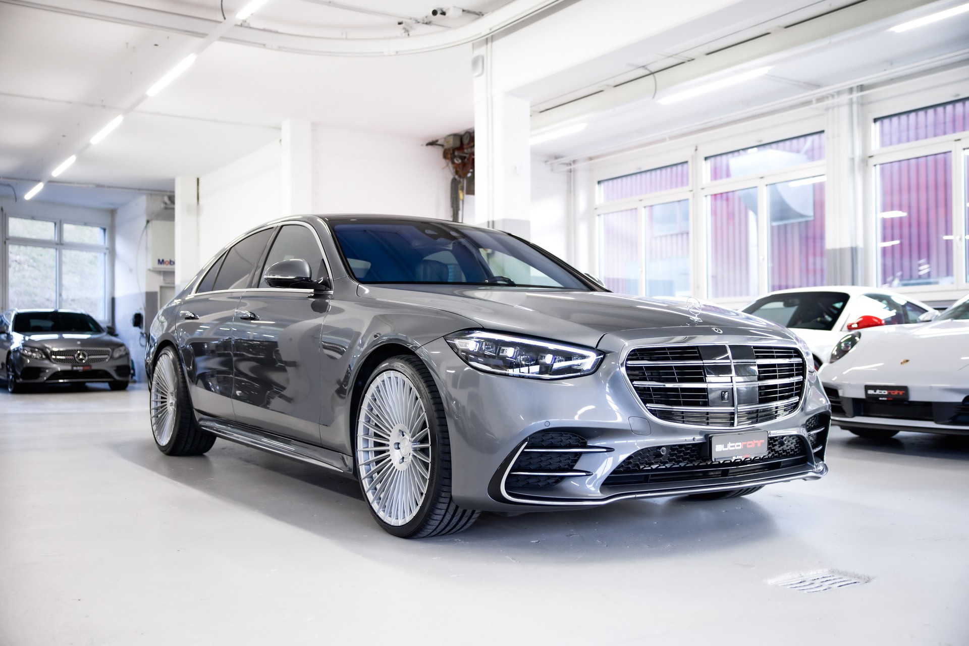 MERCEDES-BENZ S 350 d 4Matic AMG Line 9G-Tronic-showroom-element-2