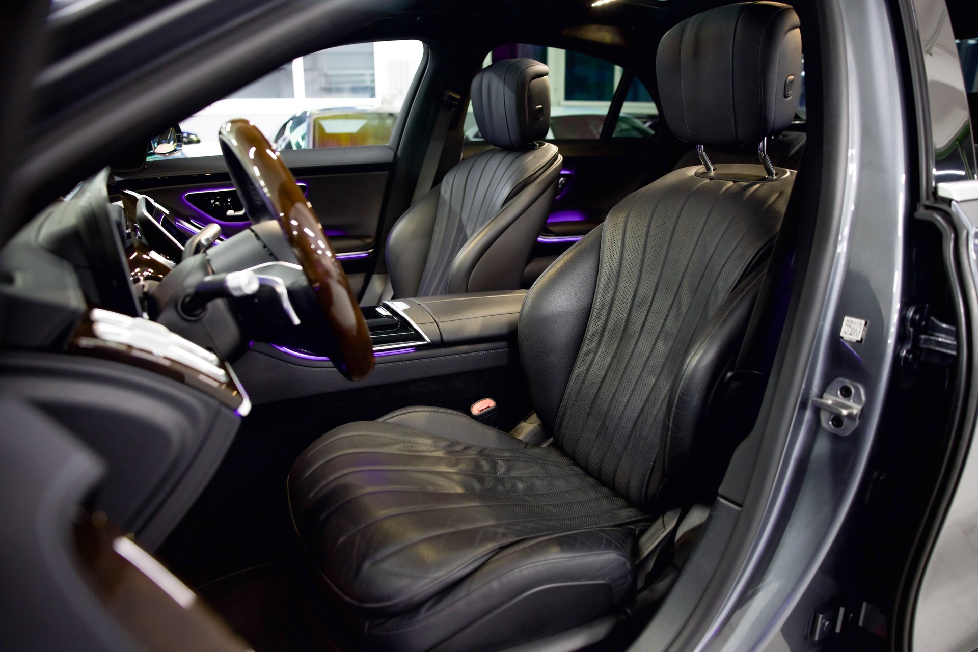 MERCEDES-BENZ S 350 d 4Matic AMG Line 9G-Tronic-image-19