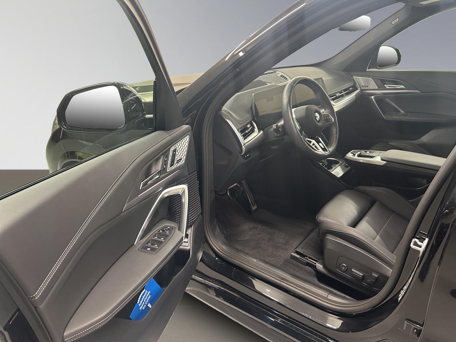 BMW X1 20d xDrive paddles-image-11