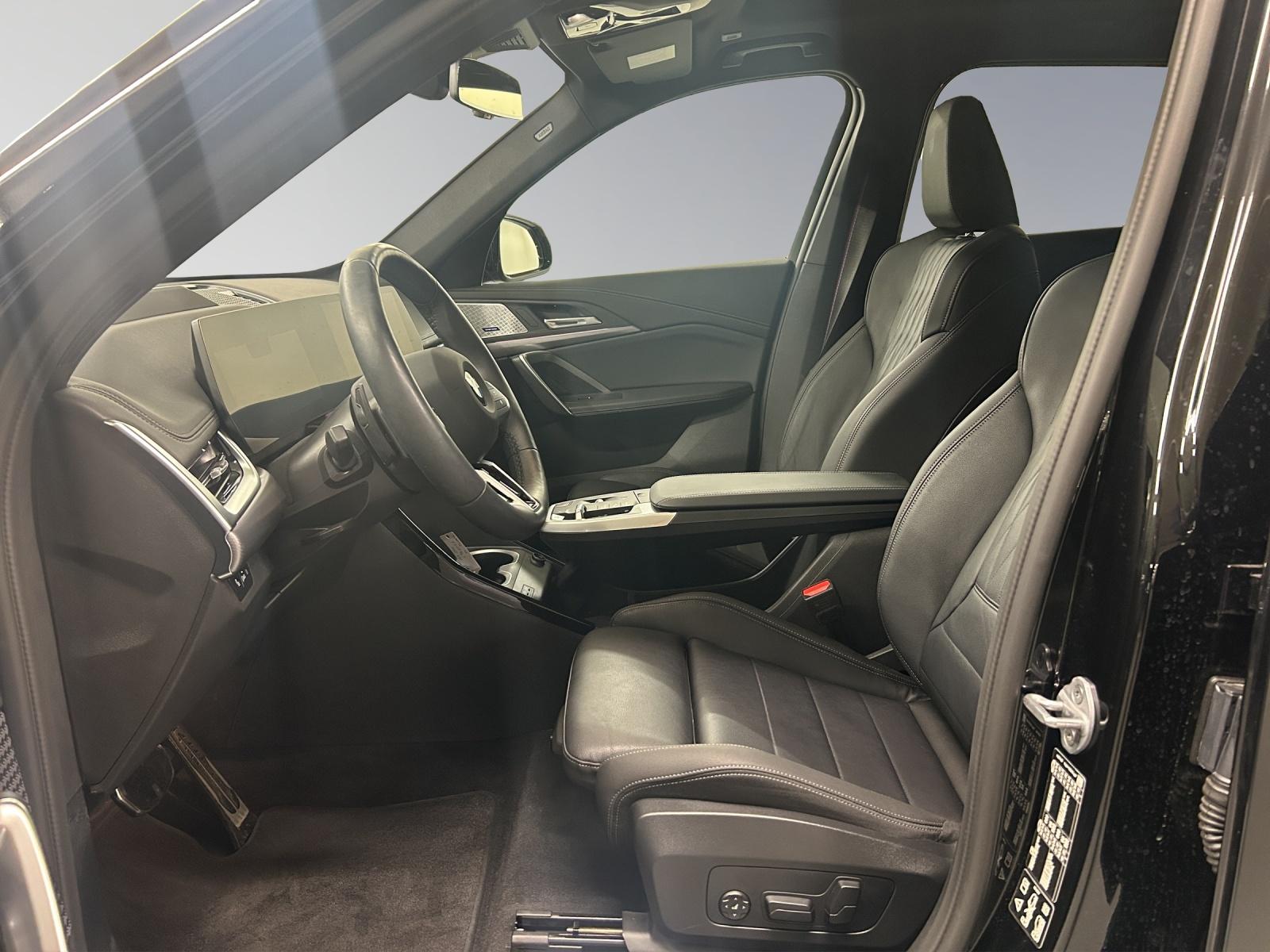 BMW X1 20d xDrive paddles-image-10