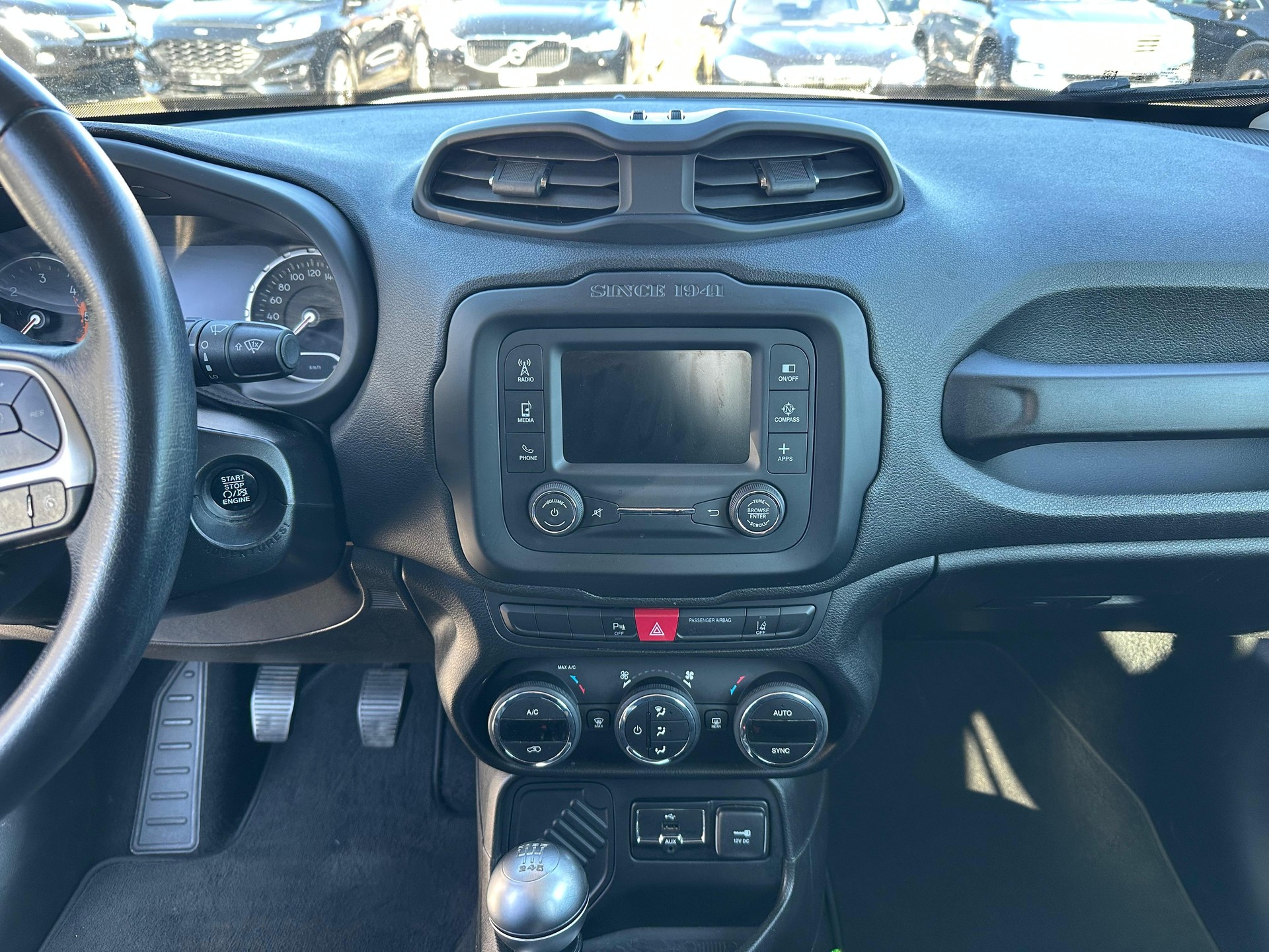JEEP Renegade 1.6 CRD Longitude-image-7