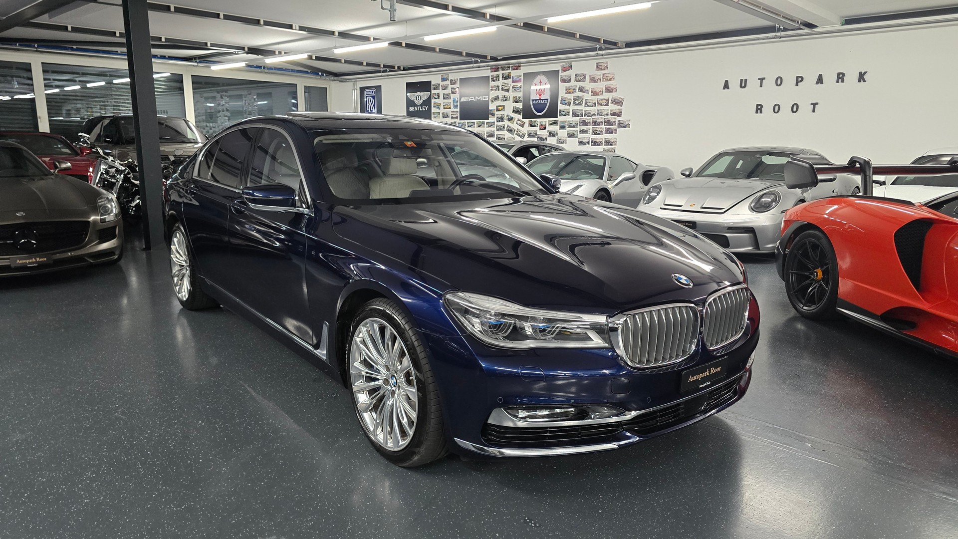 BMW 750i INDIVIDUAL xDrive Steptronic-image-1