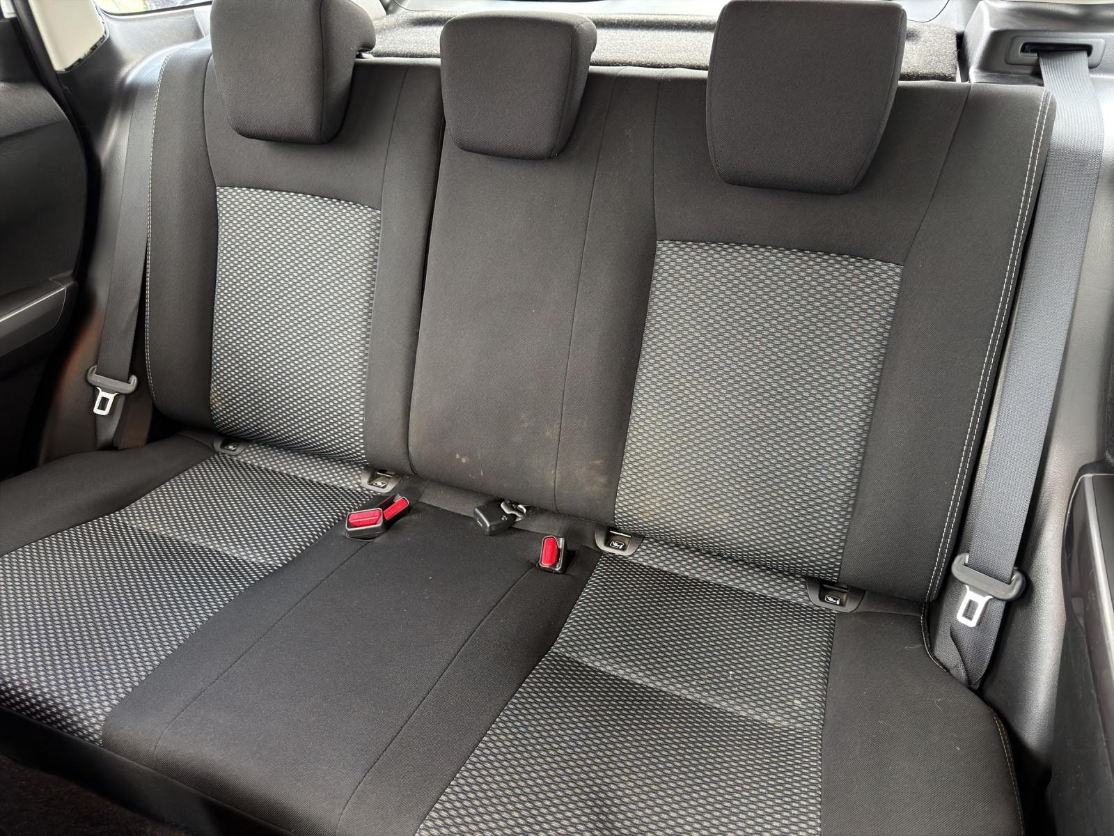 SUZUKI Vitara 1.5 Hybrid Compact + 4x4 AGS-image-18