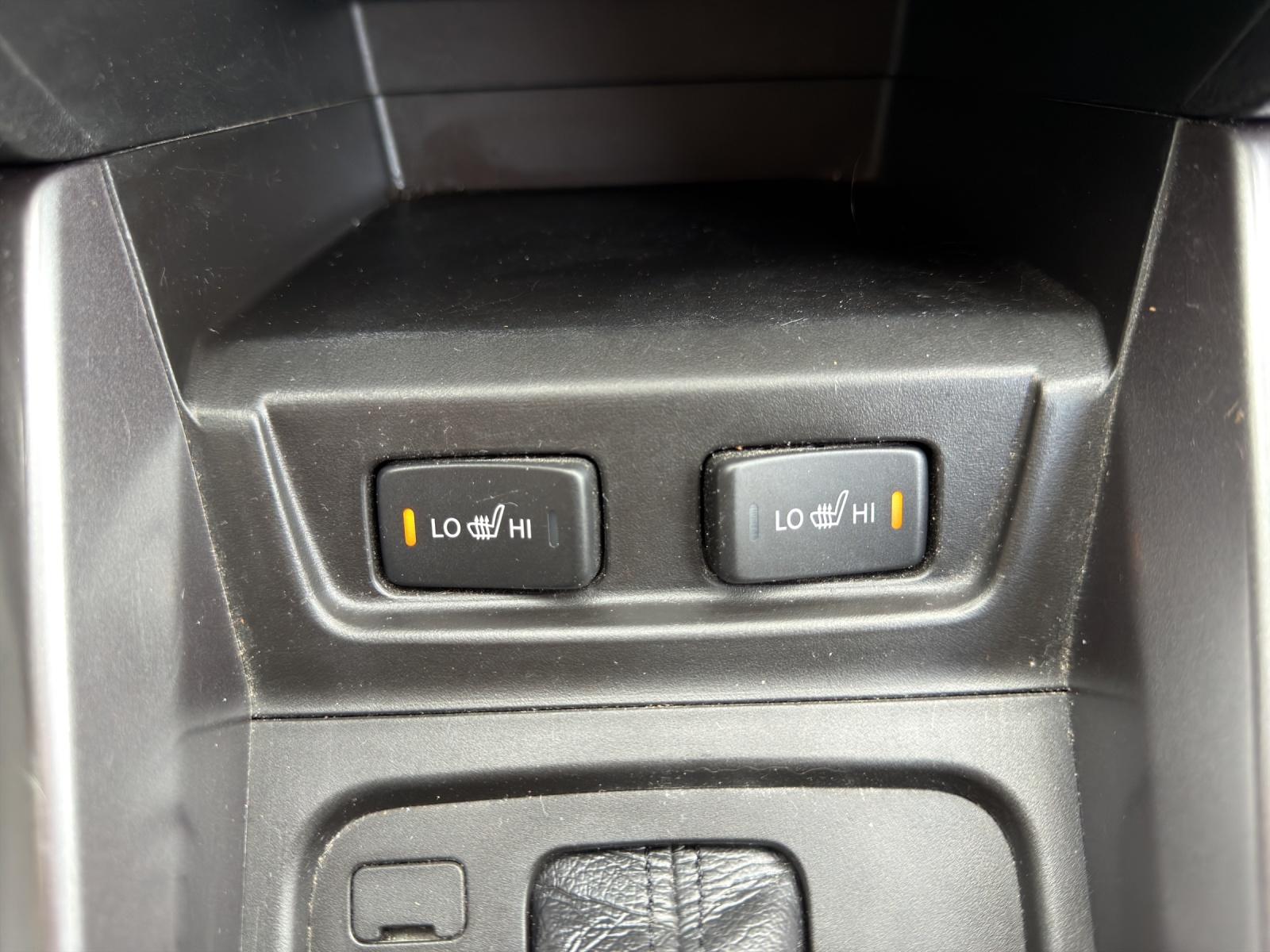 SUZUKI Vitara 1.5 Hybrid Compact + 4x4 AGS-image-20