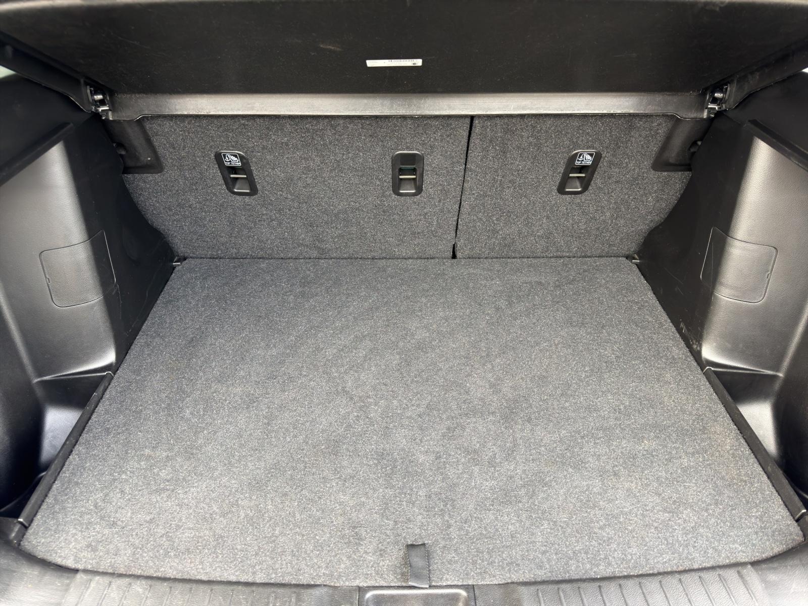 SUZUKI Vitara 1.5 Hybrid Compact + 4x4 AGS-image-19