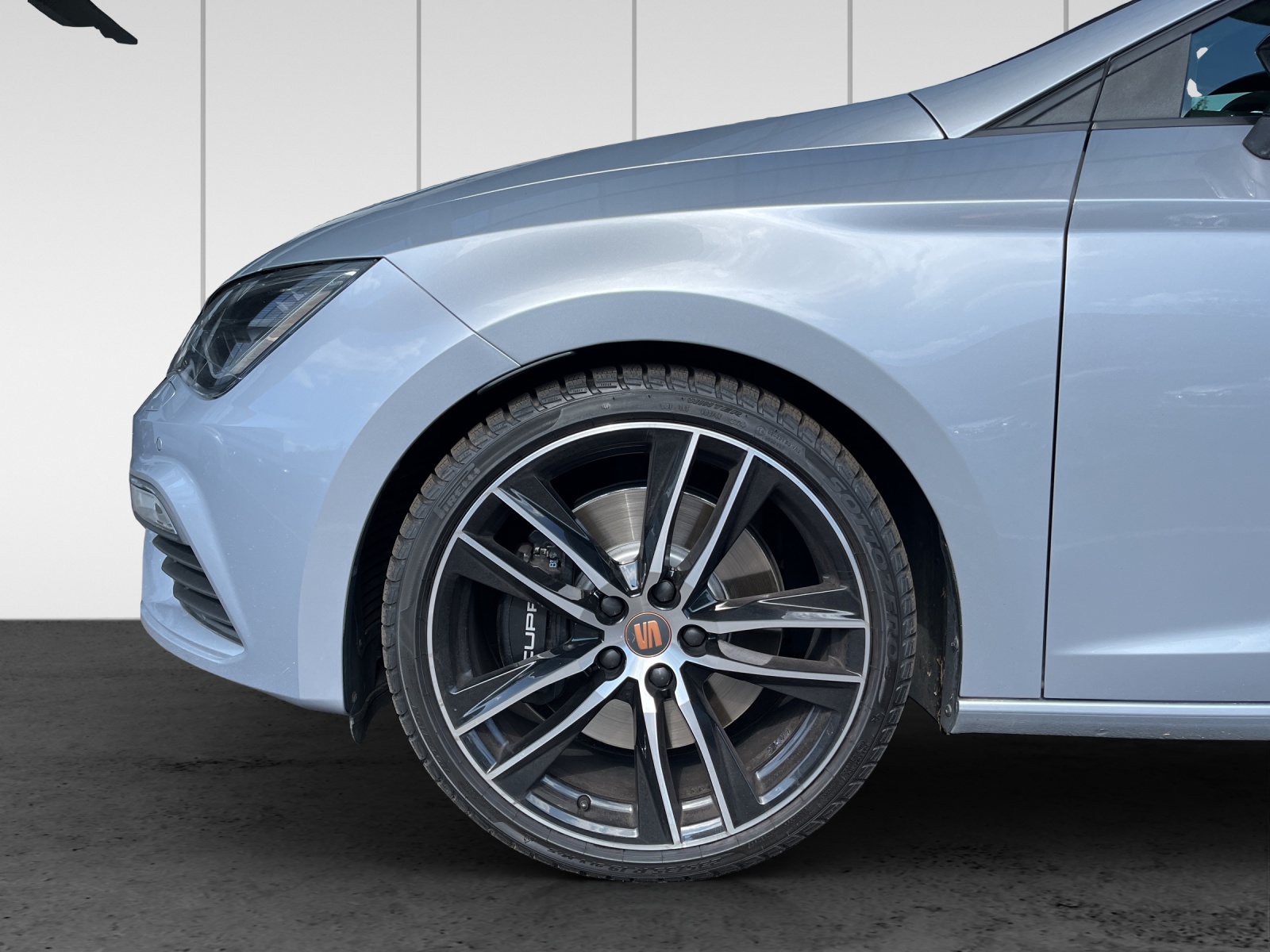 SEAT Leon ST 2.0 TSI Cupra 300 4 Drive DSG-image-13