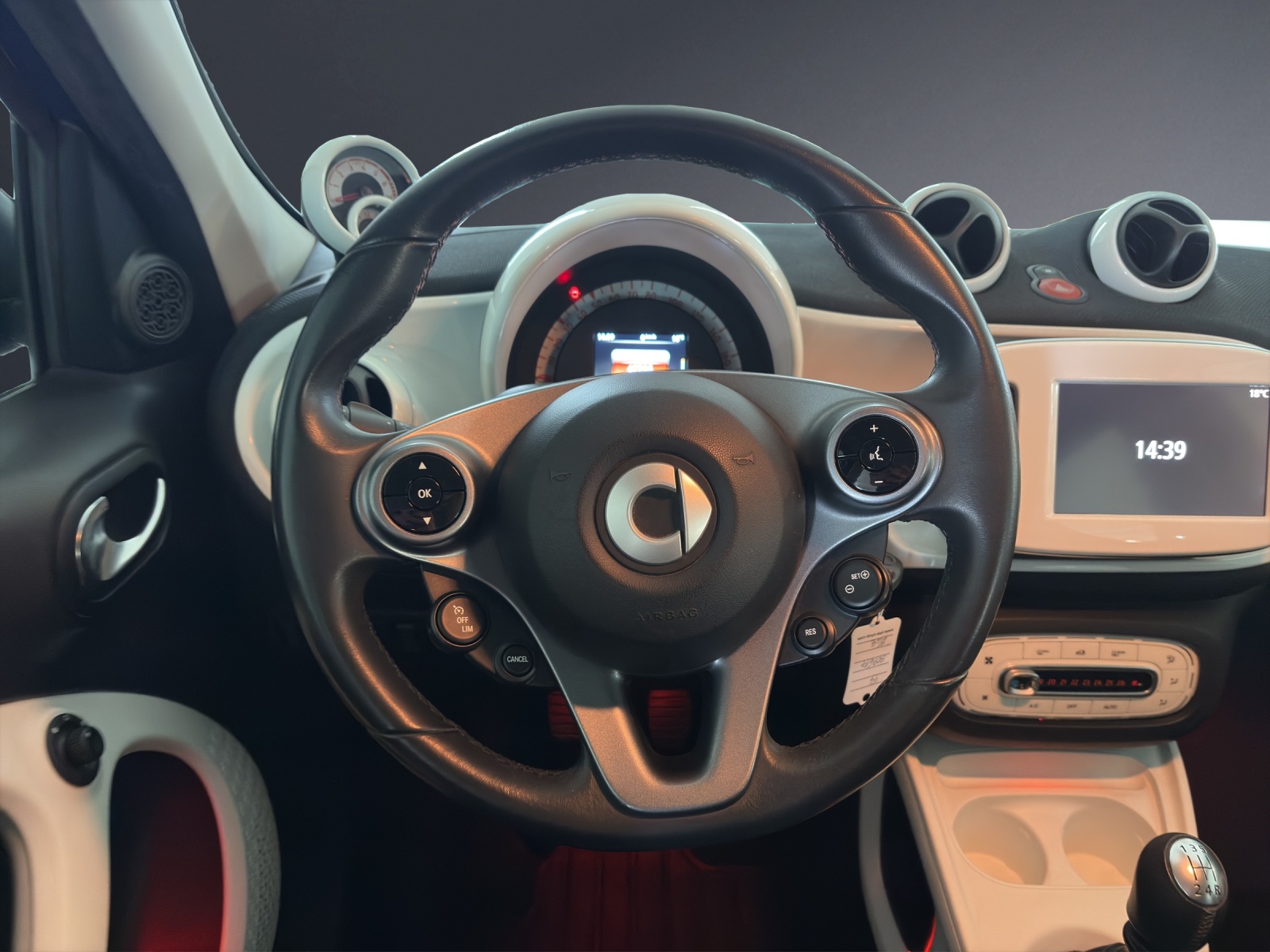 SMART forfour prime-image-12