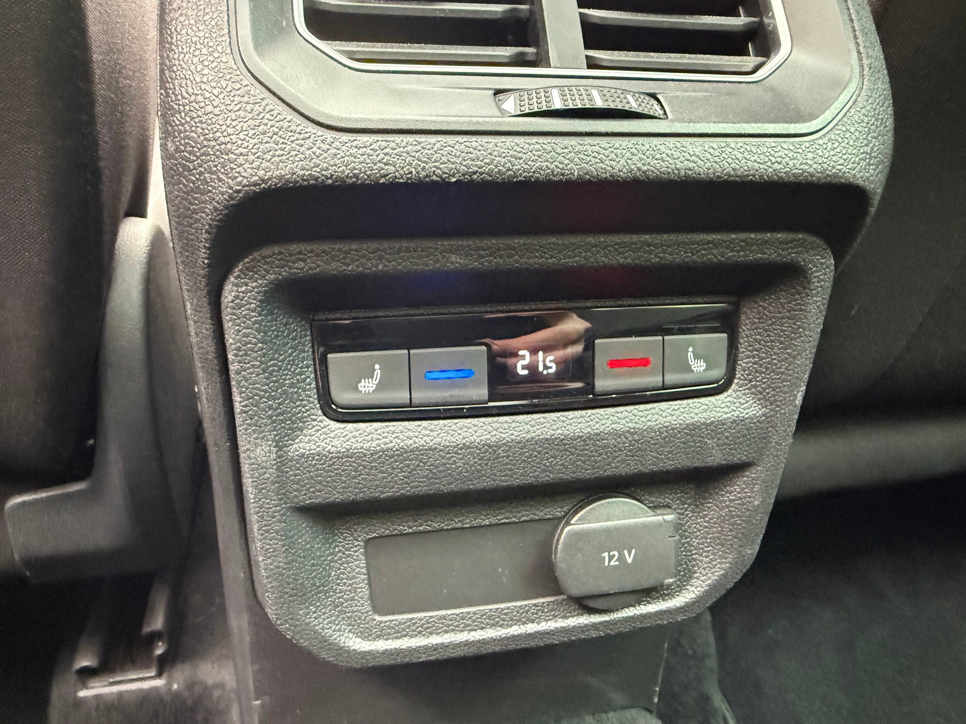 VW Tiguan 2.0TSI Comfortline 4Motion DSG-image-11