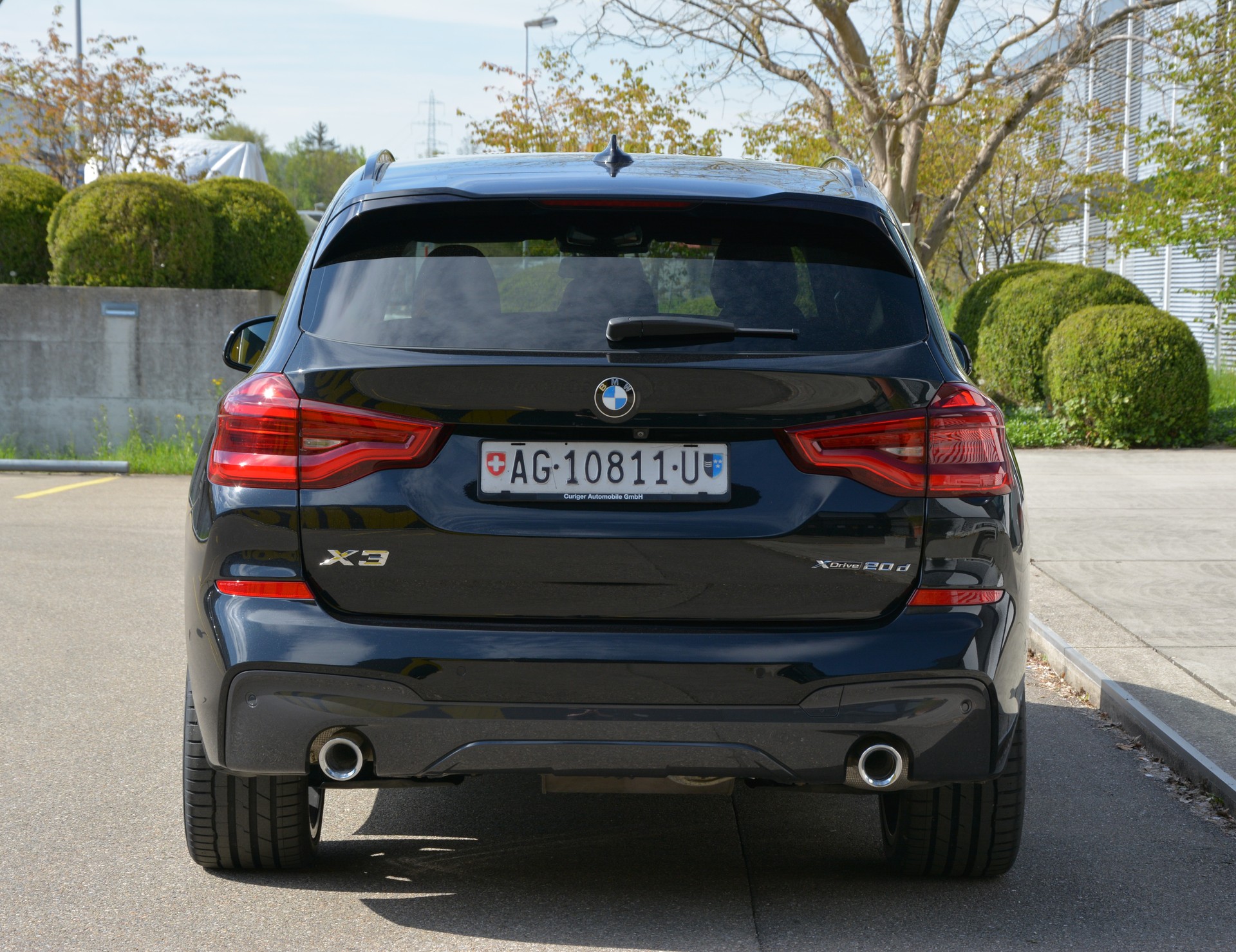 BMW X3 xDrive 20d Individual M Sport Steptronic-image-3
