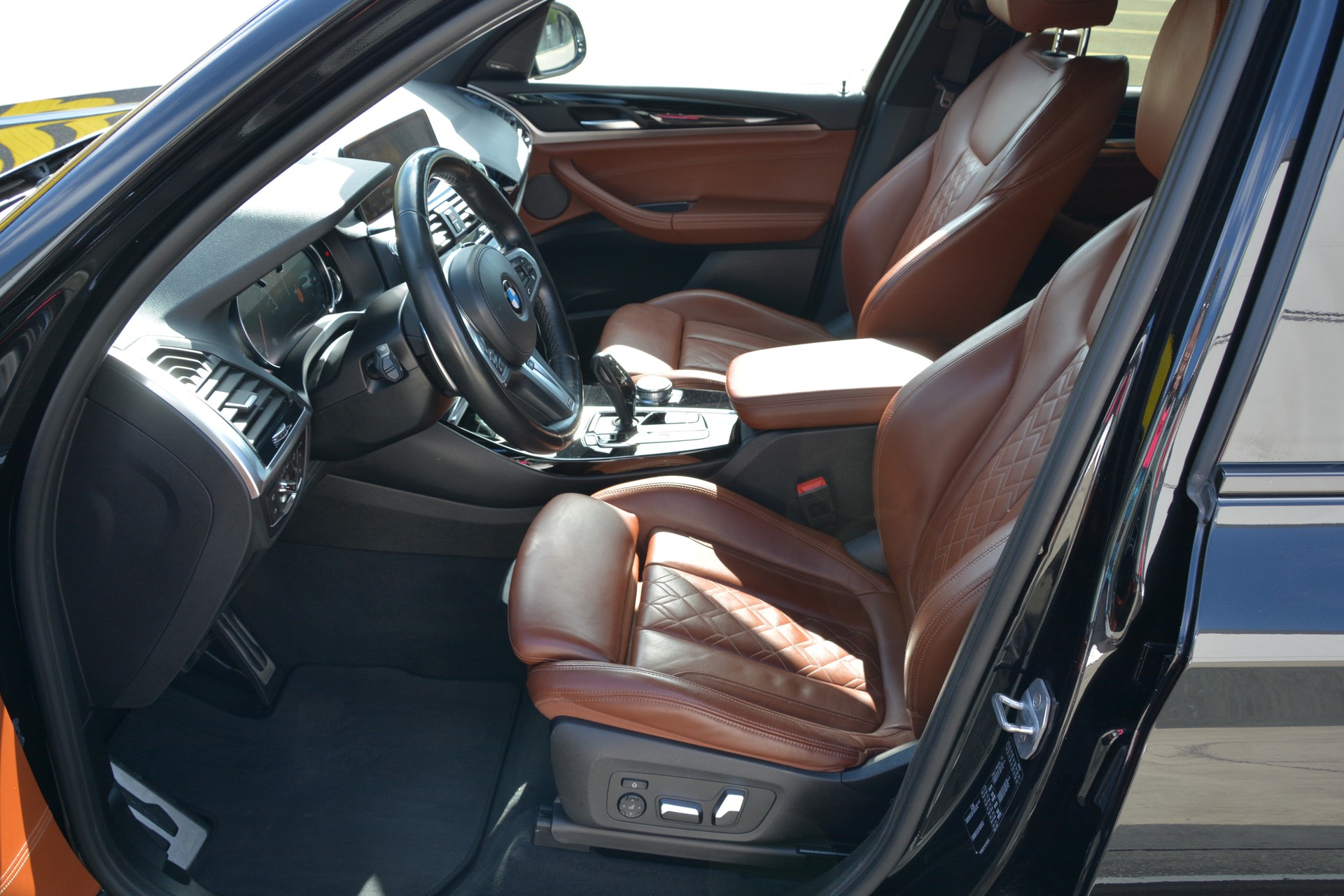 BMW X3 xDrive 20d Individual M Sport Steptronic-image-8