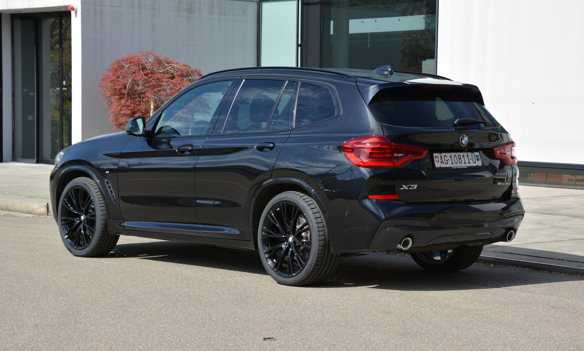 BMW X3 xDrive 20d Individual M Sport Steptronic-image-4
