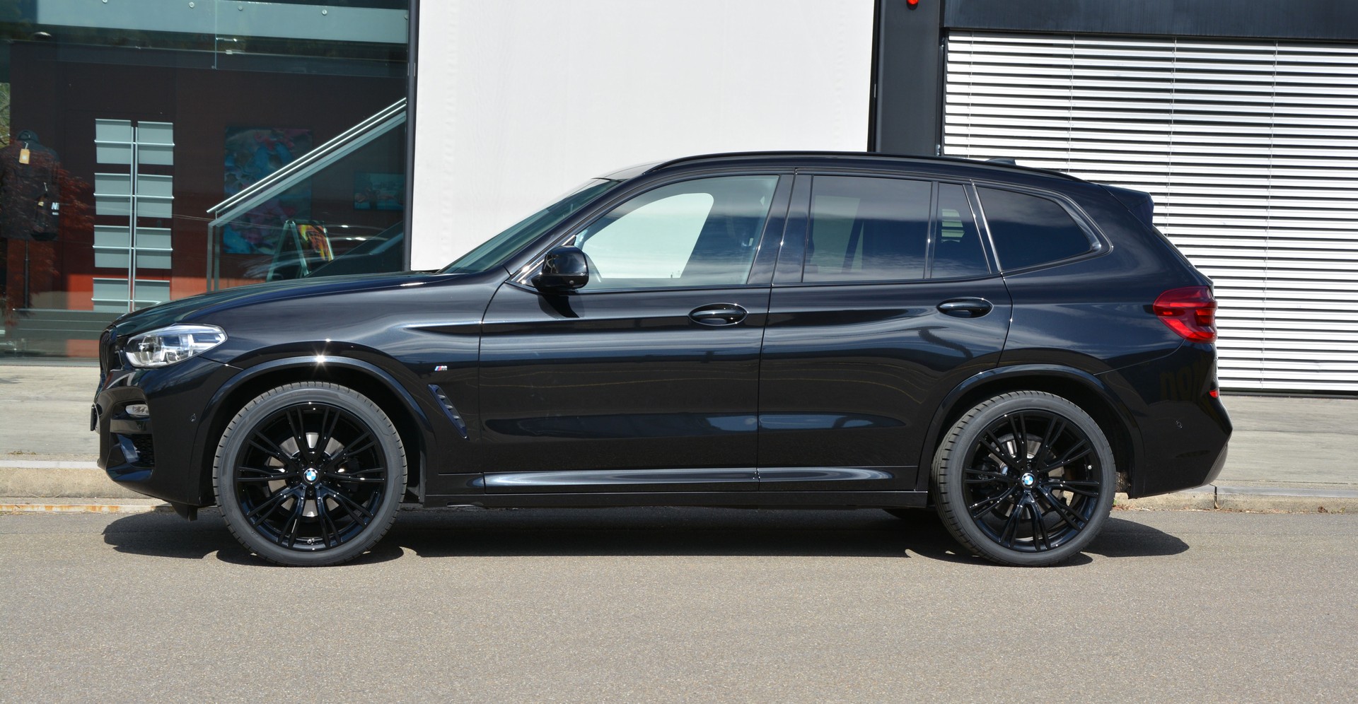 BMW X3 xDrive 20d Individual M Sport Steptronic-image-5