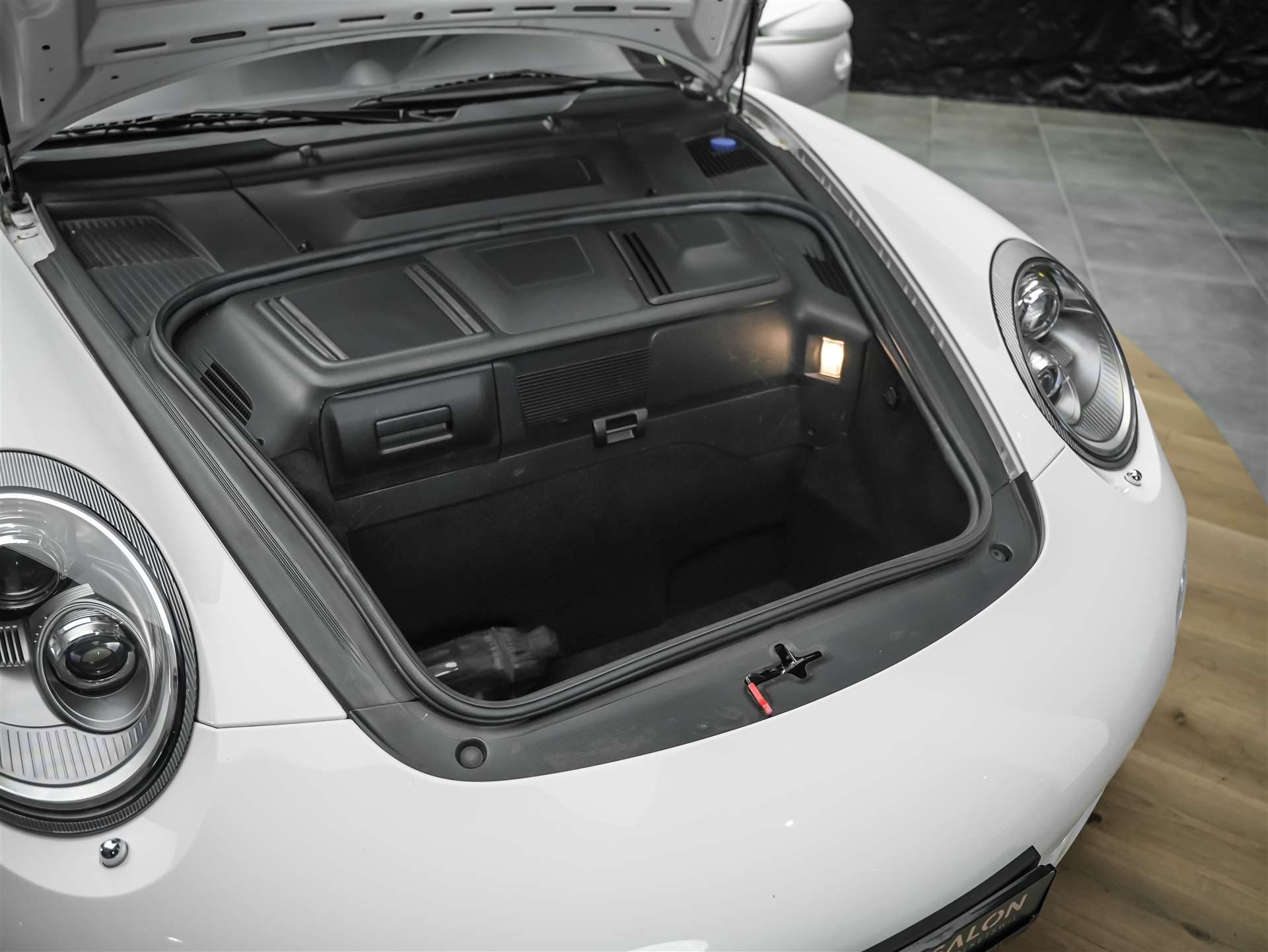 PORSCHE 911 Coupé 3.8 Carrera 4S PDK *Facelift*CH-Auto*Sport Chrono*-image-35