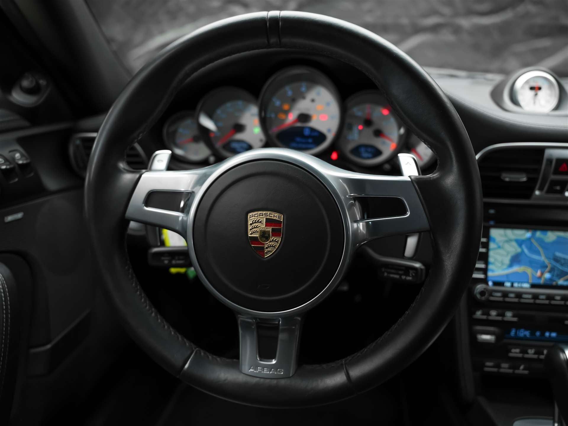 PORSCHE 911 Coupé 3.8 Carrera 4S PDK *Facelift*CH-Auto*Sport Chrono*-image-22