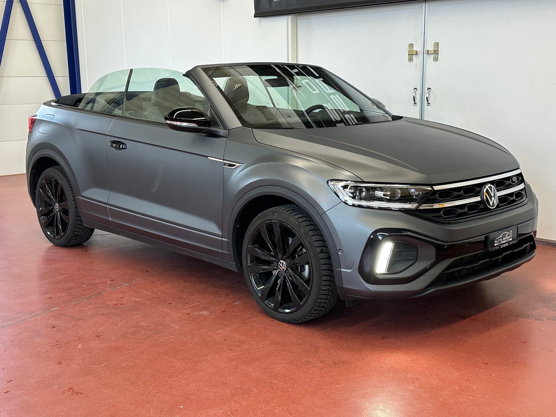 VW T-Roc Cabriolet 1.5 TSI EVO R-Line DSG Edition Grey-image-7