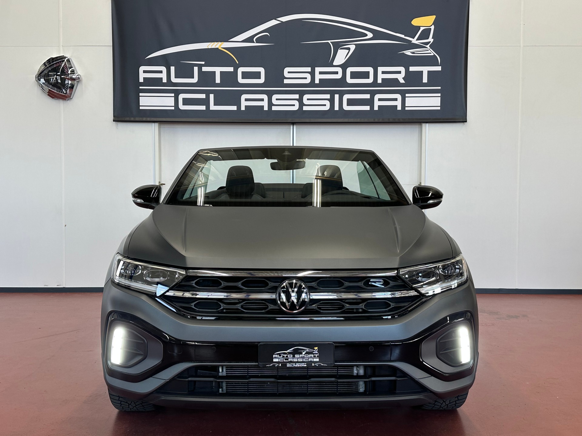 VW T-Roc Cabriolet 1.5 TSI EVO R-Line DSG Edition Grey-image-5