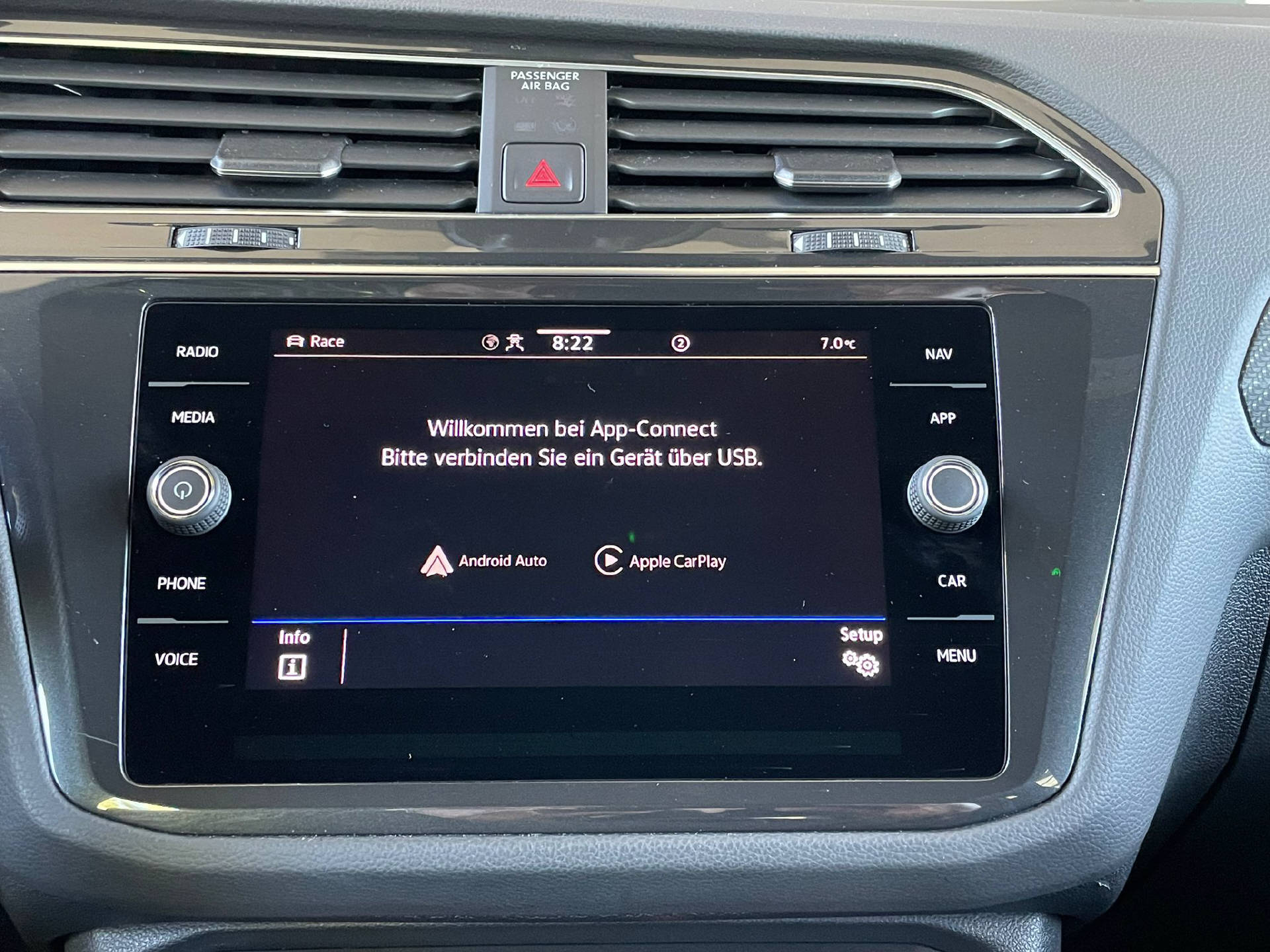 VW Tiguan 2.0 TSI R 75 Edition DSG-image-14