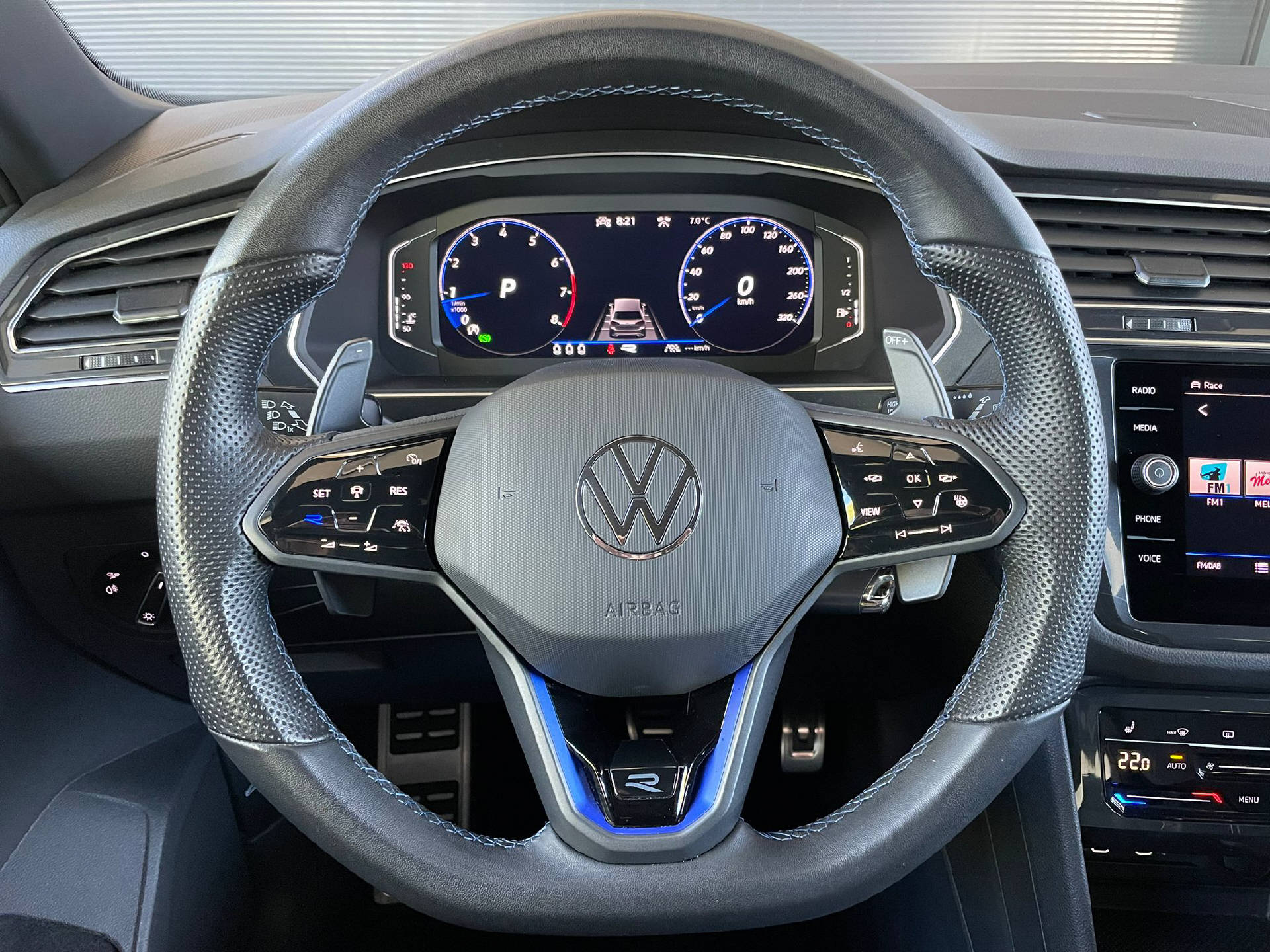 VW Tiguan 2.0 TSI R 75 Edition DSG-image-7
