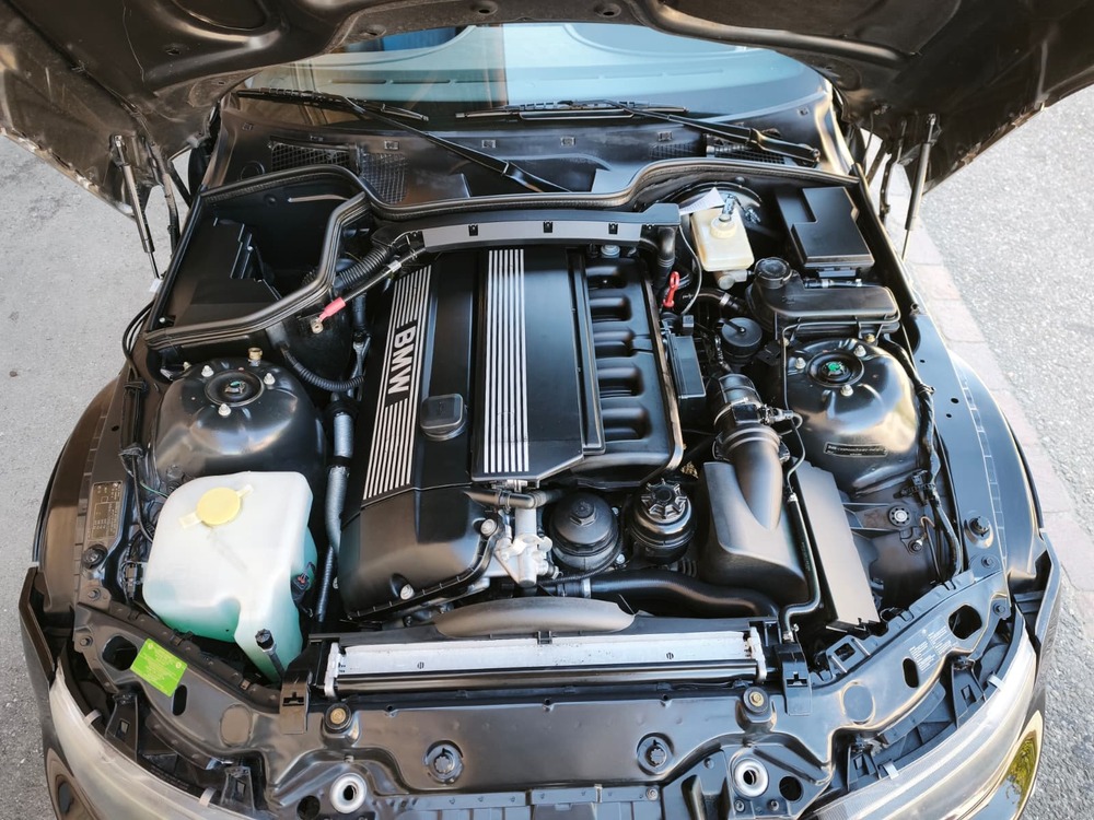 BMW Z3 2.0i Roadster-image-12