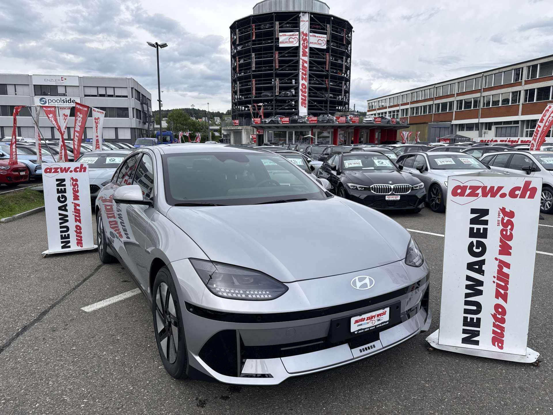 HYUNDAI Ioniq 6 77kWh Plus Line 325PS 4WD Automat