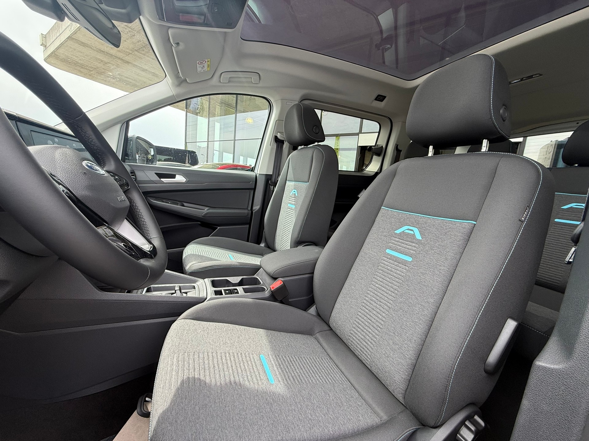FORD Grand Tourneo Connect 1.5 PHEV Active Automat-image-6